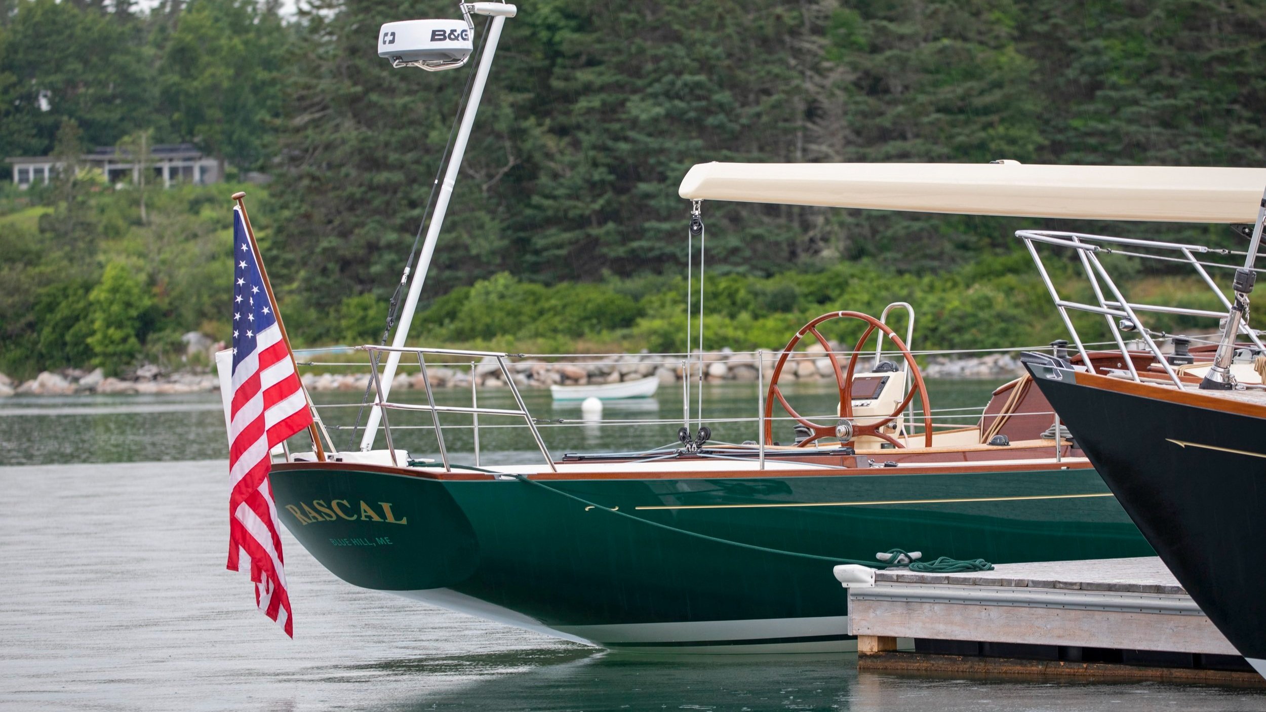 Rascal Transom at Dock