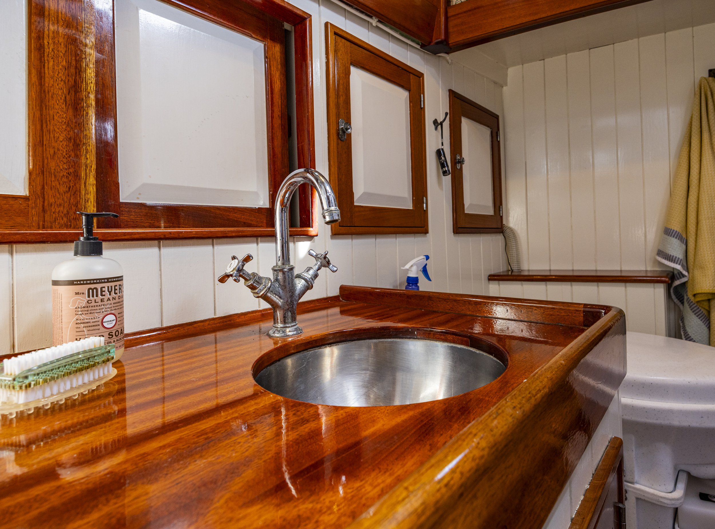 Walrus Interior 2.jpg
