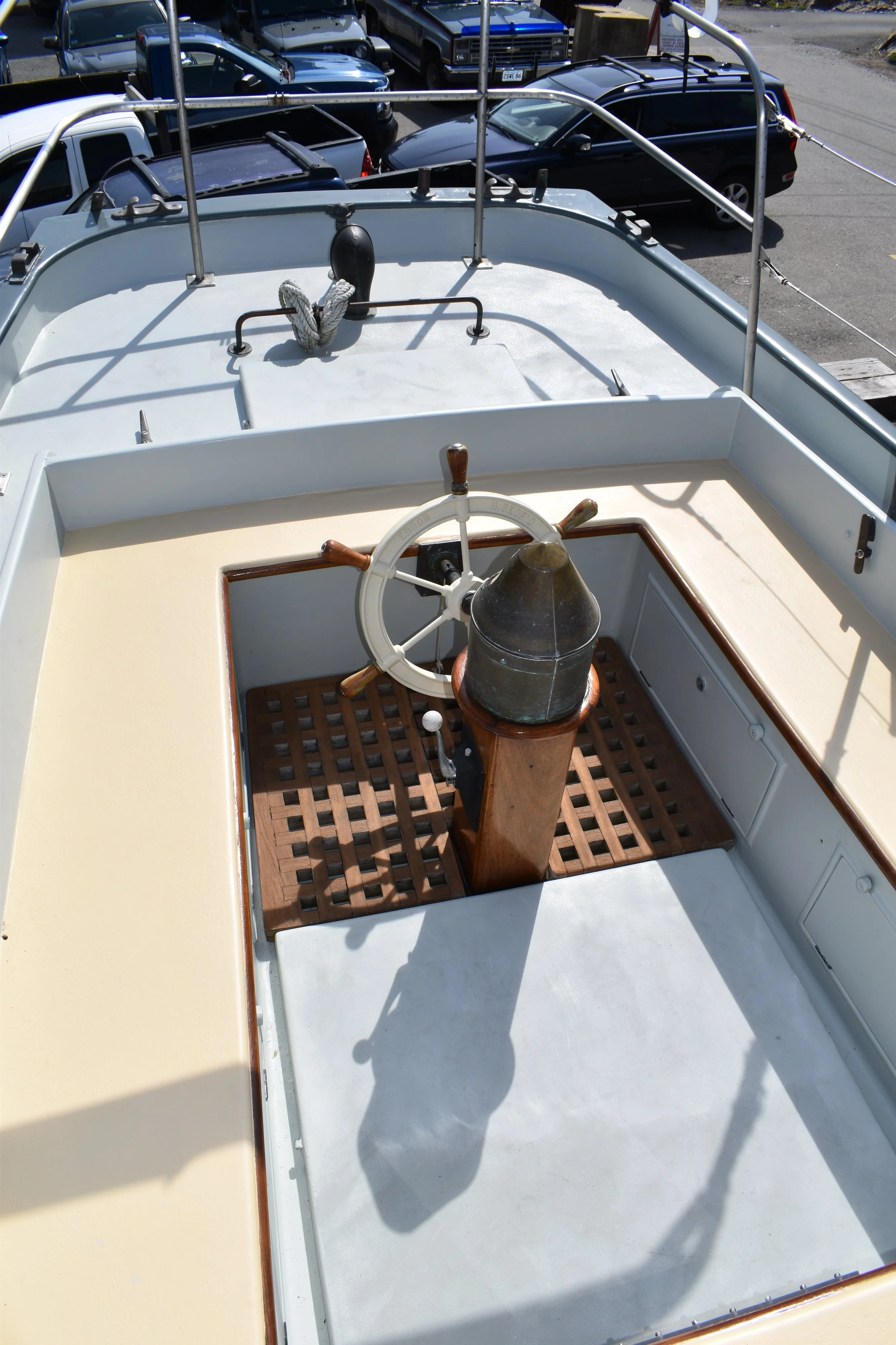 Night Heron_helm.JPG