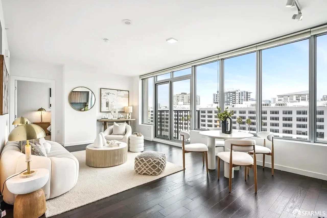 san-francisco-home-staging-condo-staging-living-room.webp