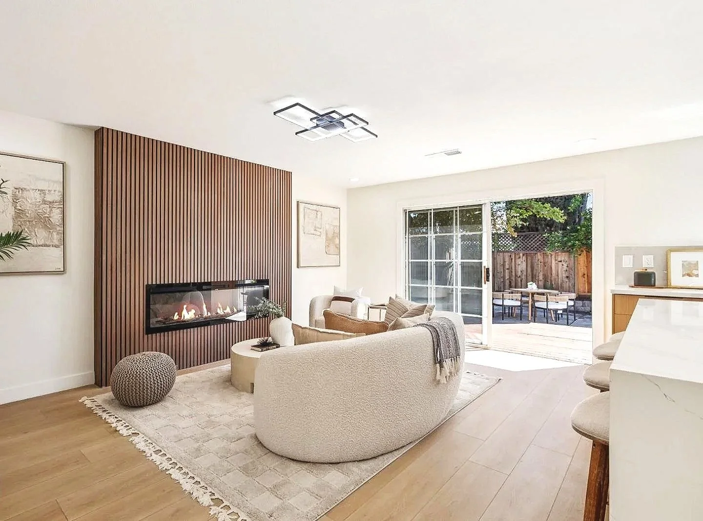 top-home-staging-san-jose-living-room-staging-4.jpg