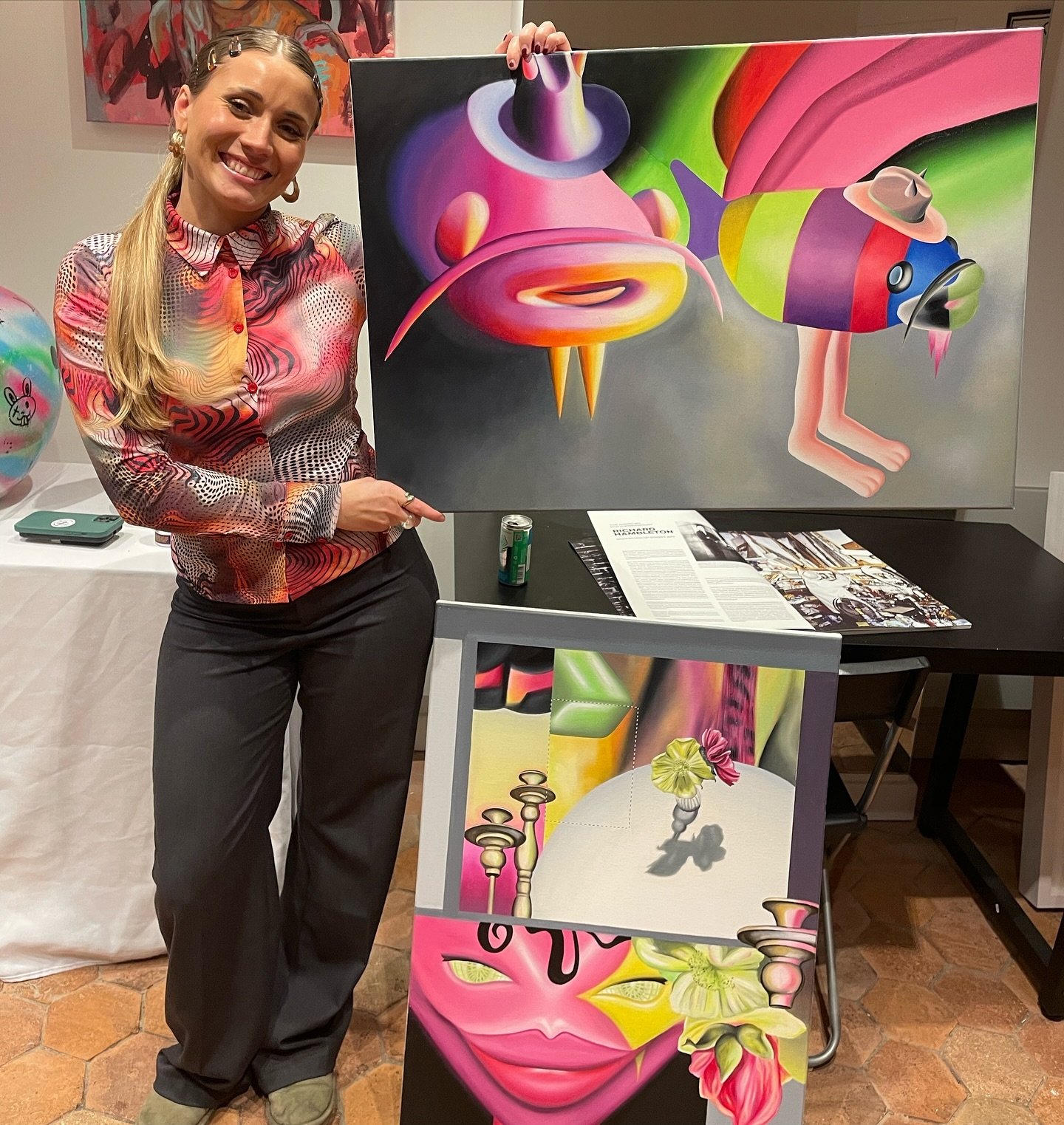 Me, catfish and aorta’s daughter loving life in the gallery!
#artist, #artistic, #artistsofinstagram, #artistlife, #artsy, #artistry, #artiststudio, #artistoftheday #art_dailydose, #art_viral, #art_we_inspire, #artbynights, #artcollective, #ar