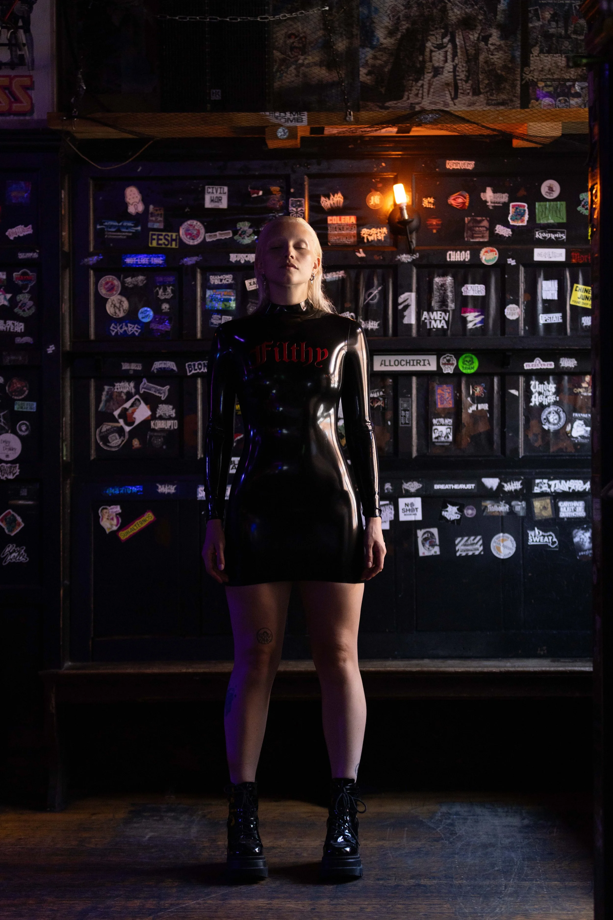 FILTH_LONDON_COL_210.jpg