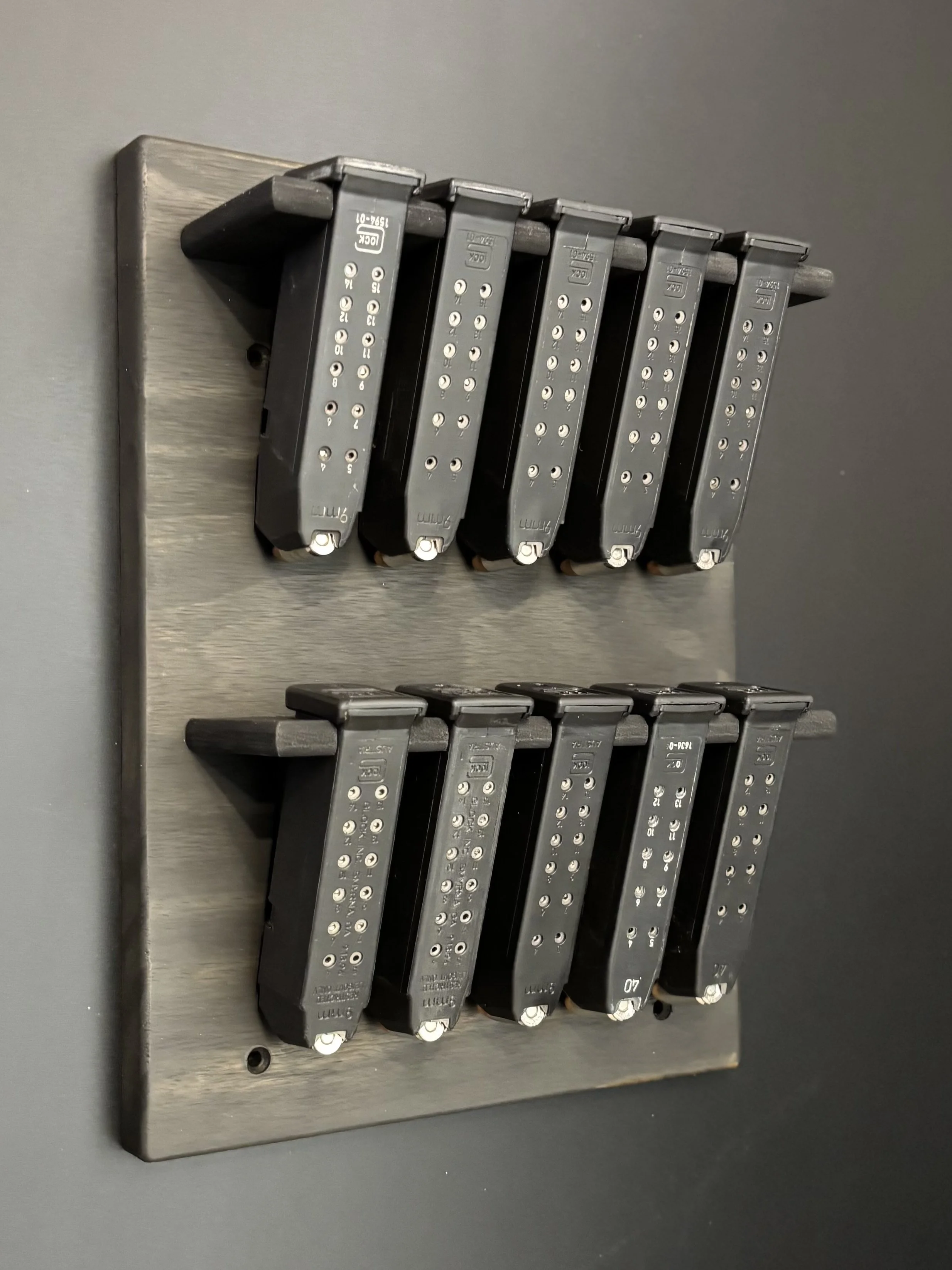 10 Slot Pistol Magazine Mount