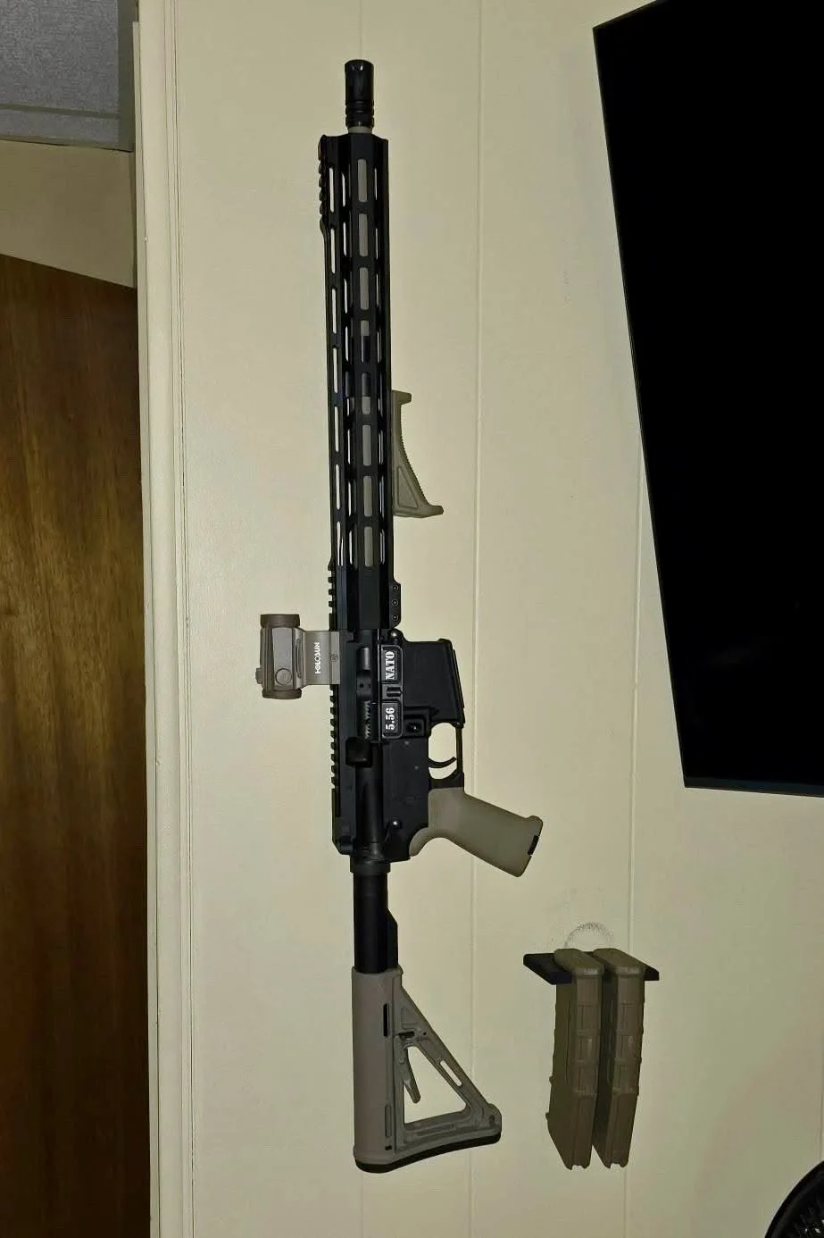 AR-15 Mount - Rifle Magazine Mount