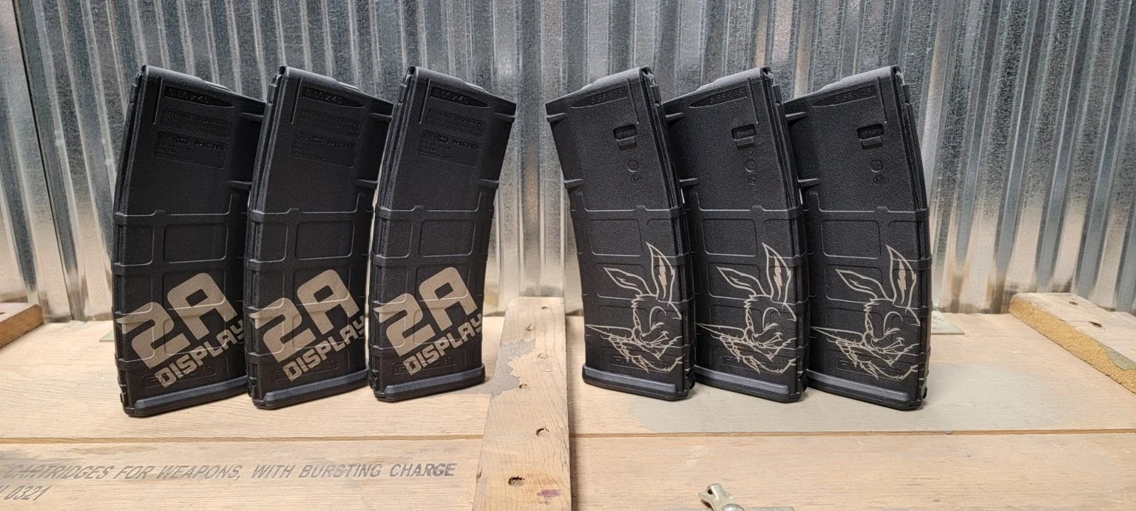 2A Display & Clyde Magazines