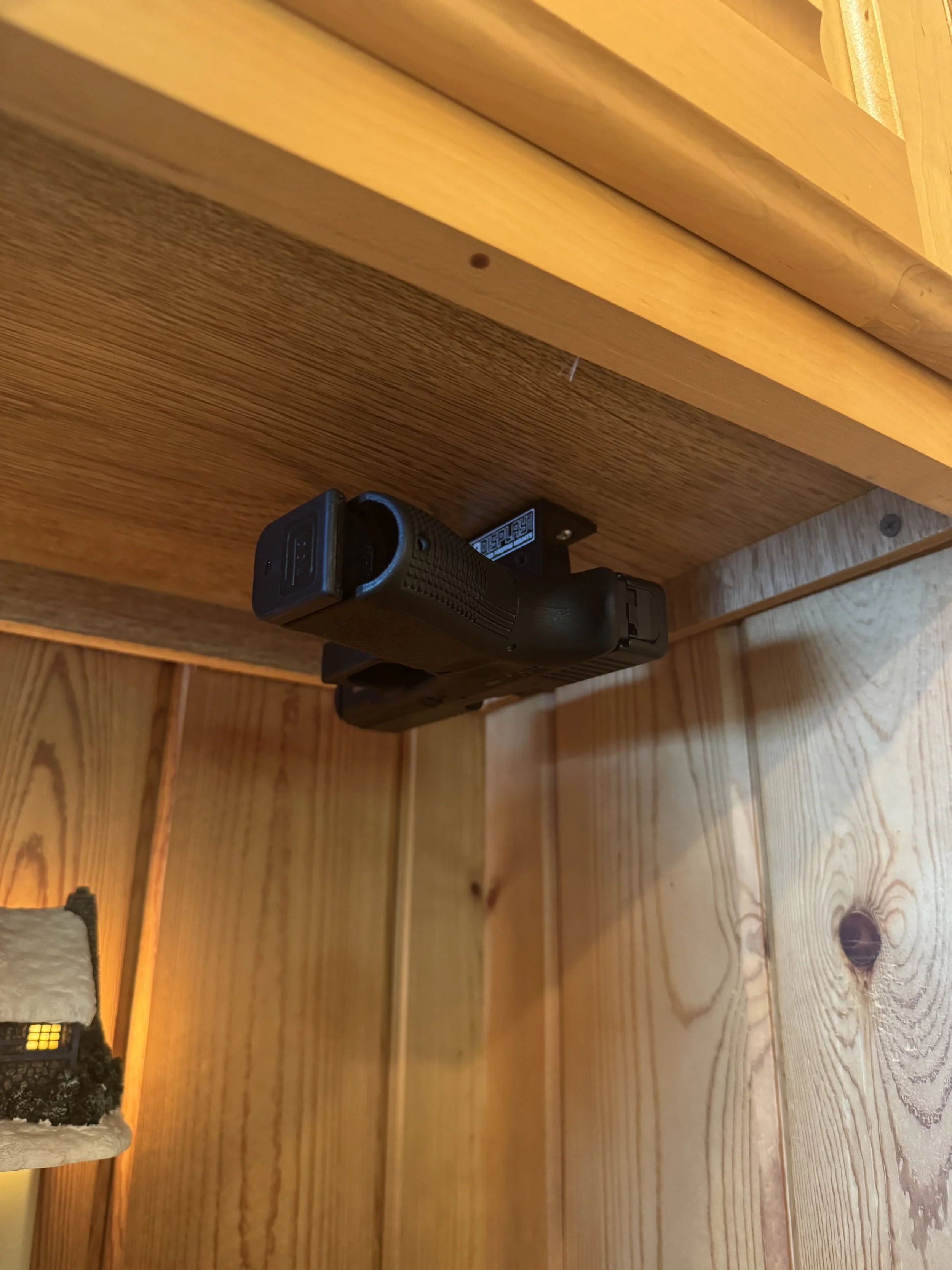 Pistol Mount (portrait, under-cabinet) (2).jpg