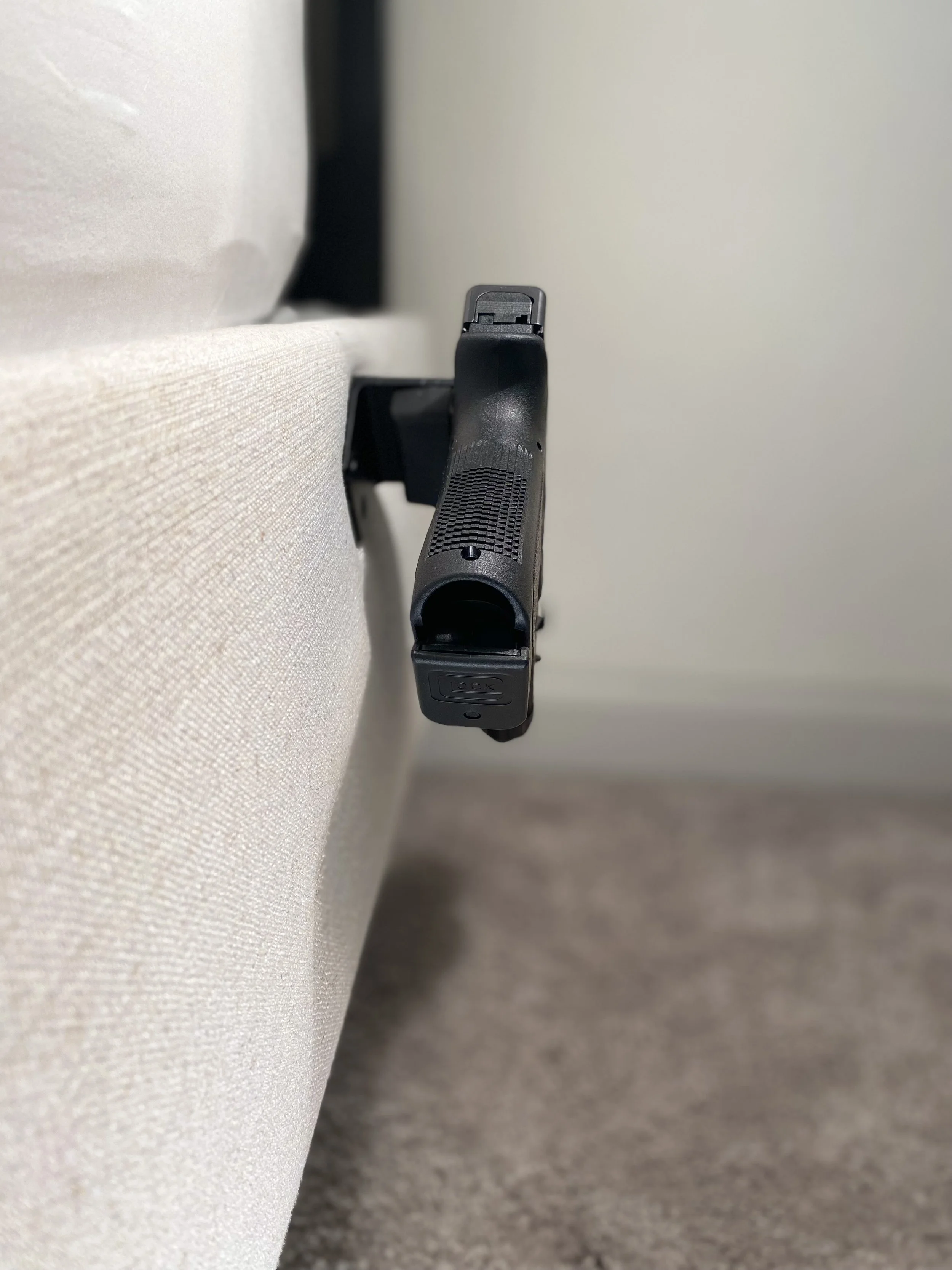 Magnetic Pistol Mount