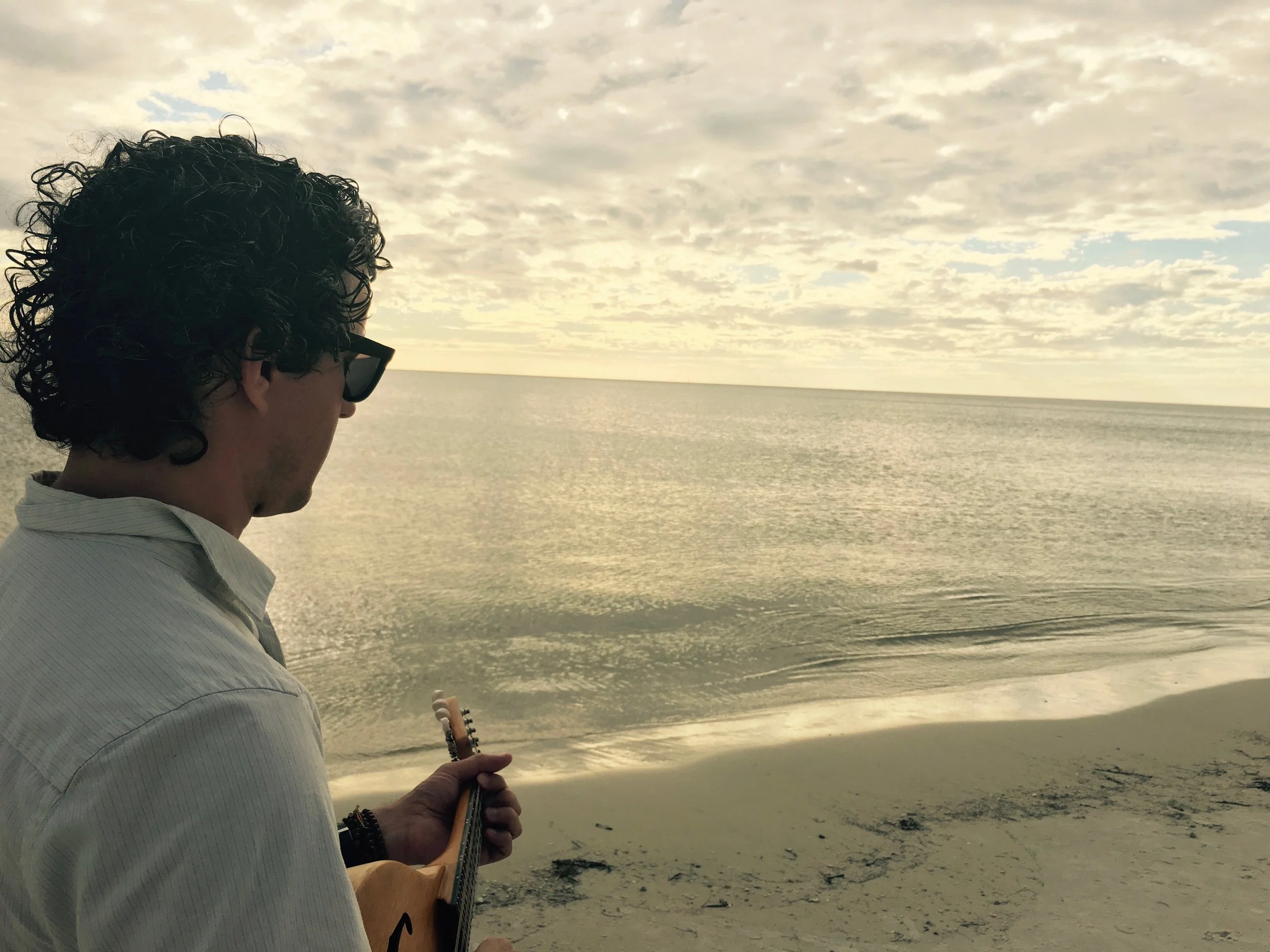 I'm in a romantic relationship with the ocean. It's complicated.