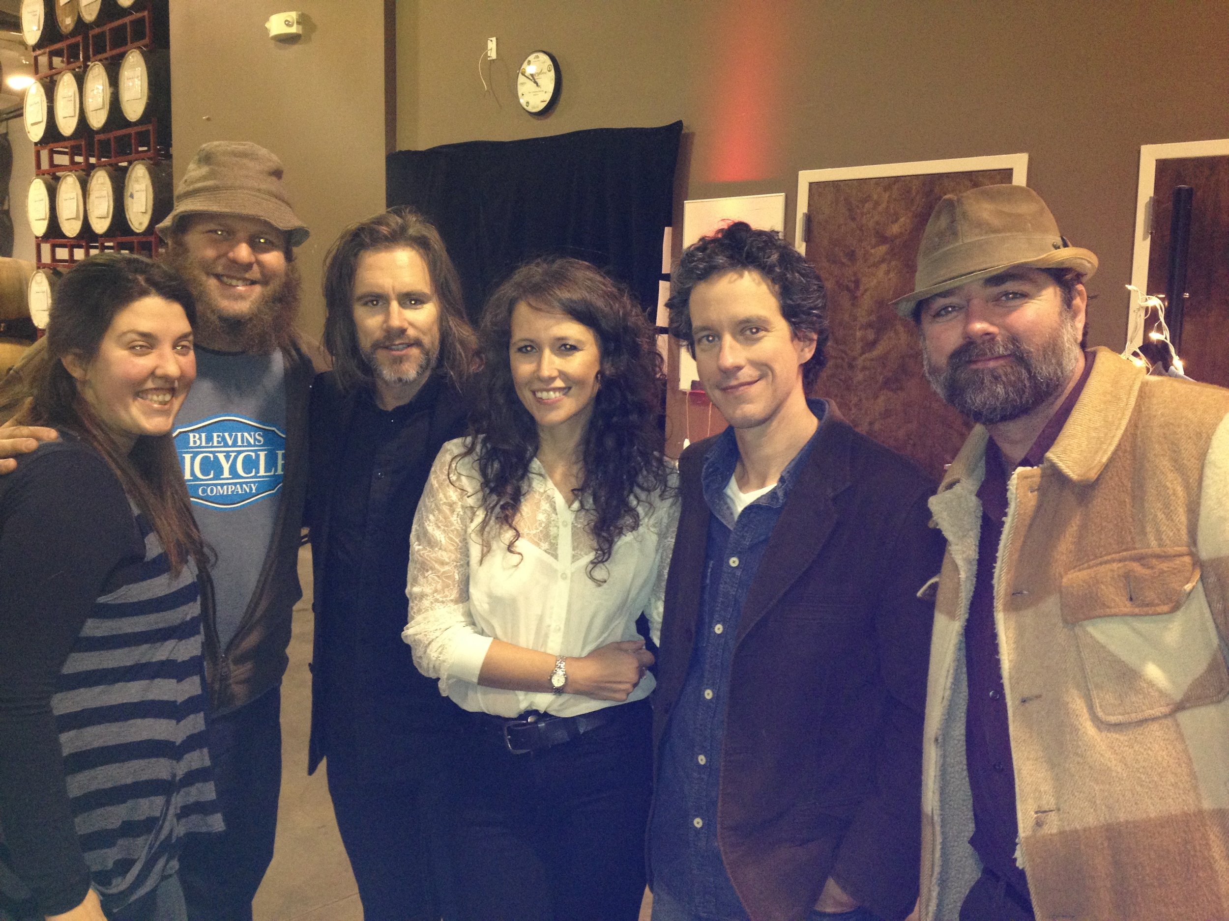 Hanging with Sarah Guthrie & Johnny Irion