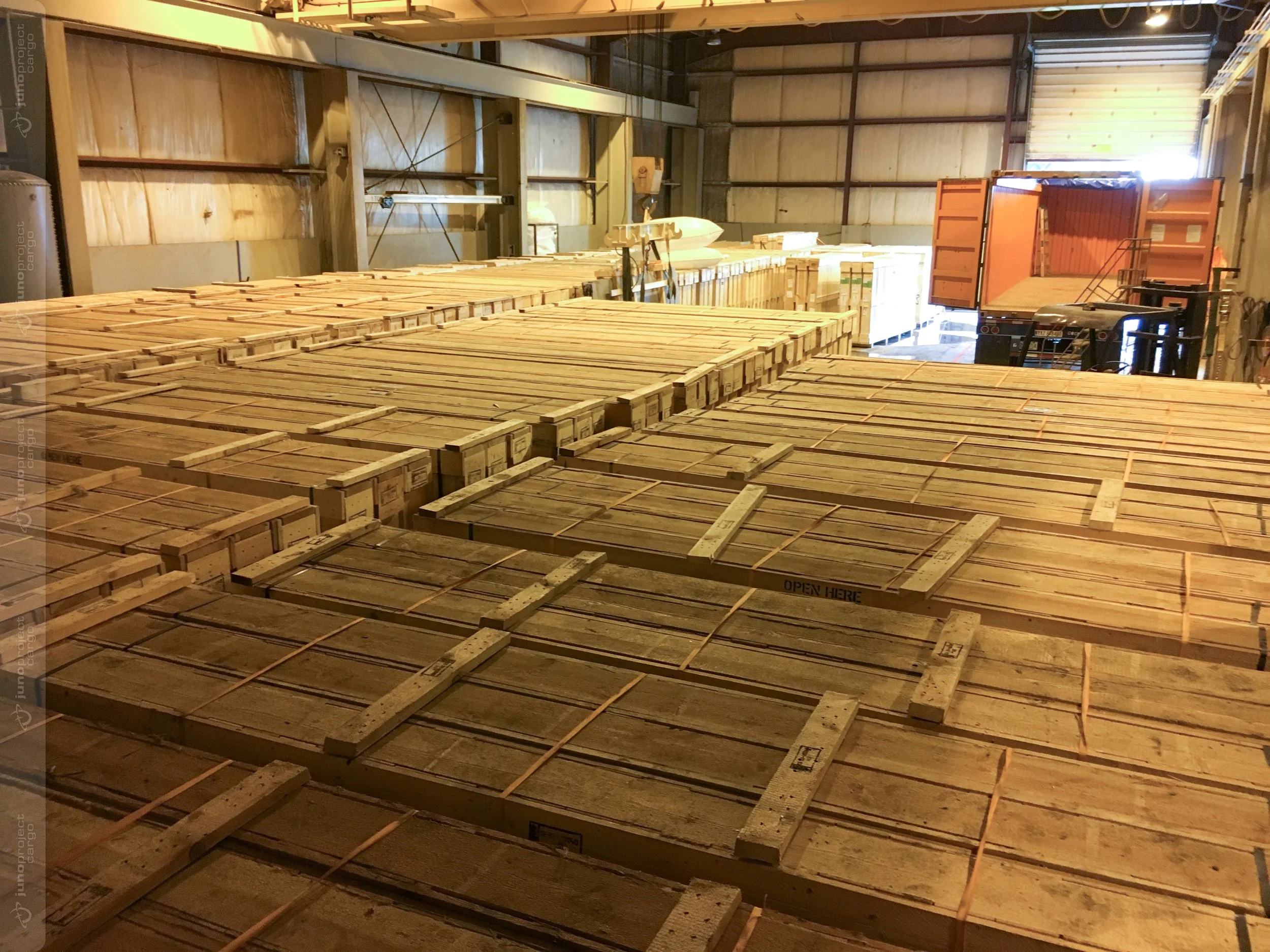 Managing Fragile Cargo Across Continents-08.jpg