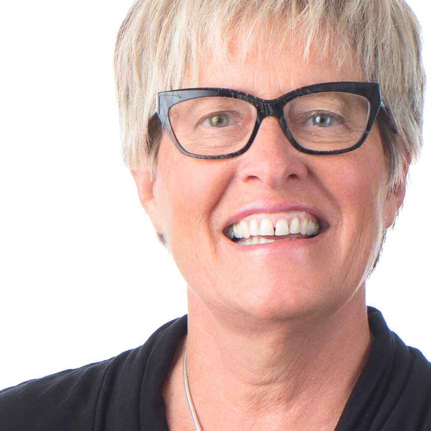 BRENDA MACKENZIE | 
902-471-0555  
BRENDA.MACKENZIE@EVREALESTATE.COM