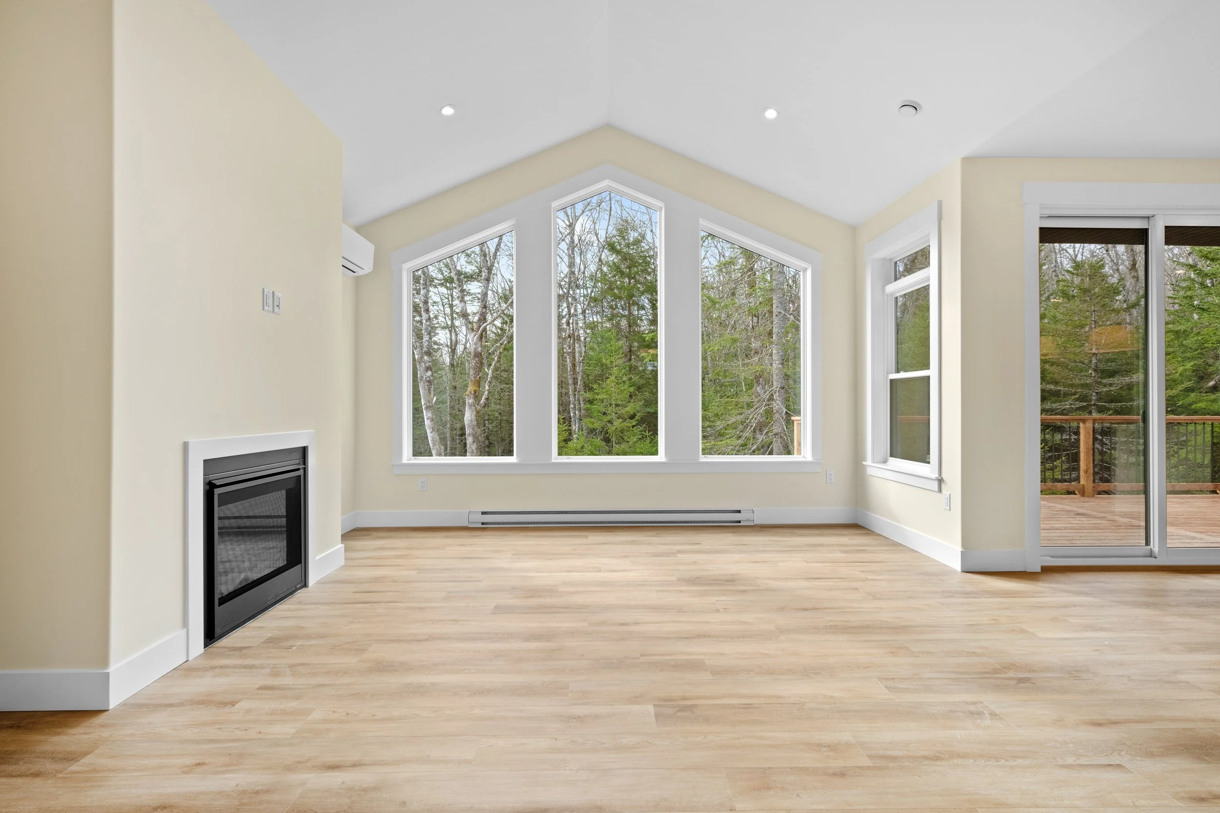 Plenty of natural light gleaming into the main floor