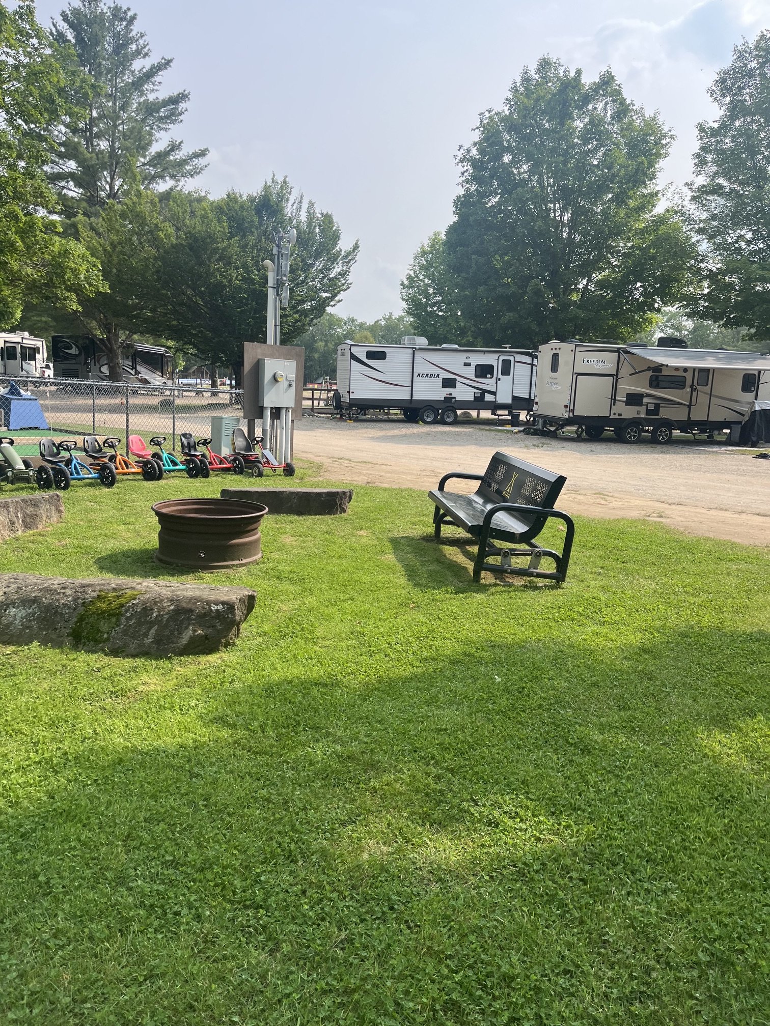 lincoln-woodstock-KOA-review-fire-pit-area.jpeg