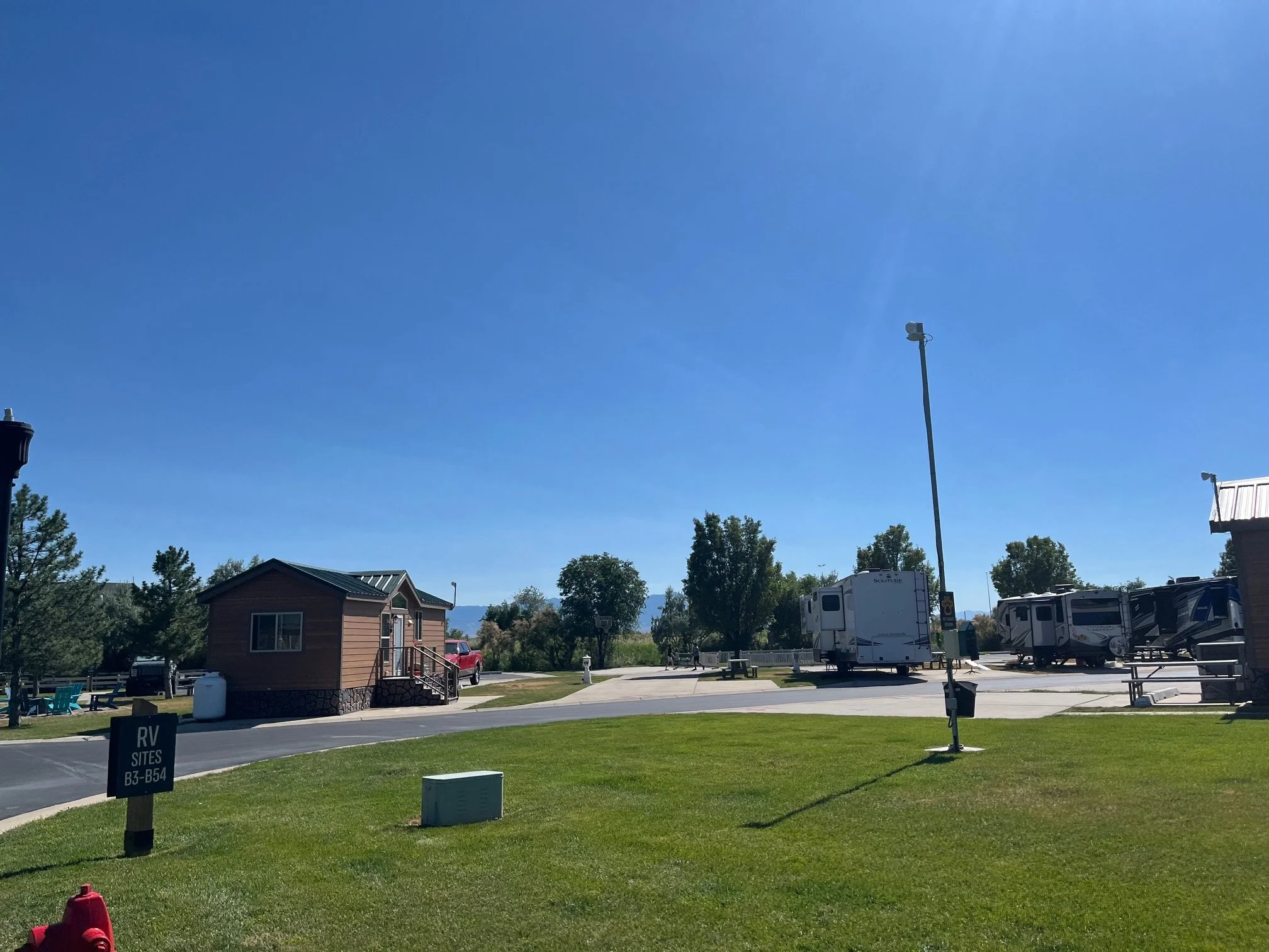 Cabin and RVs at the Sun Outdoors Salt Lake City