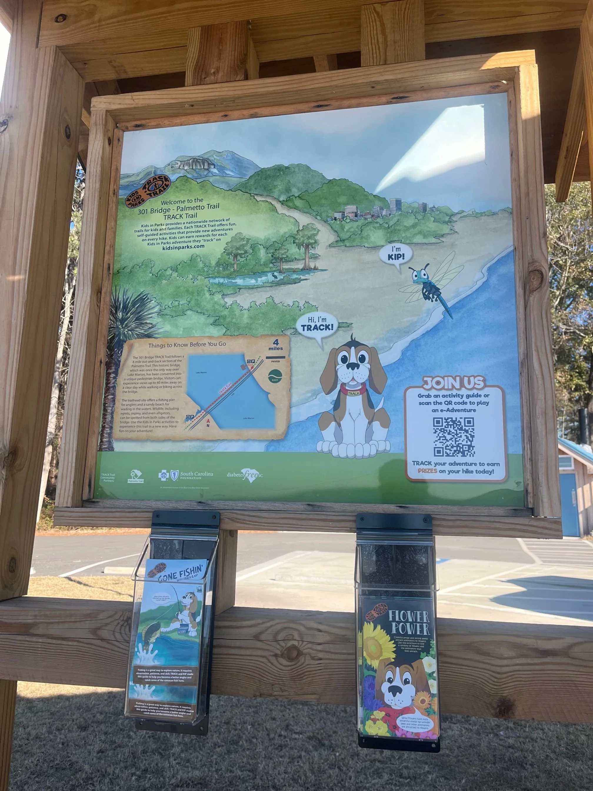 The Track Trail brochure kiosk at the northern end of the Lake Marion Bridge Trail