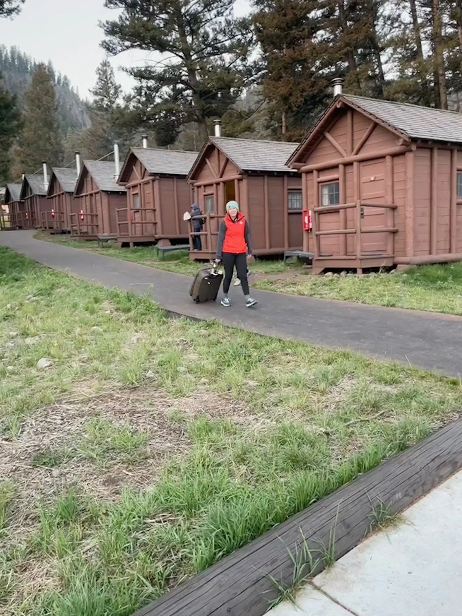 Yellowstone-Packing-list-suitcase-cabins.jpg