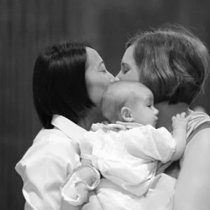 When To Hire A Doula