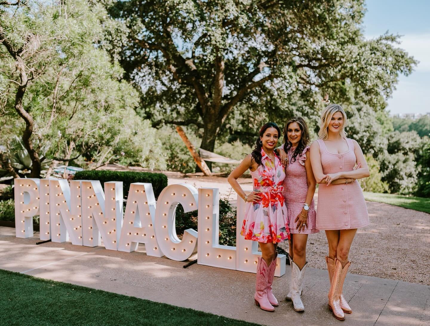 Absolutely the best @pinnacleconference yet in Austin. Beyond thankful to all of you who supported our dream and have made this little conference a COMMUNITY. Inspired is an understatement. 

Registration is now open for Pinnacle 2025!! 
Join us in A