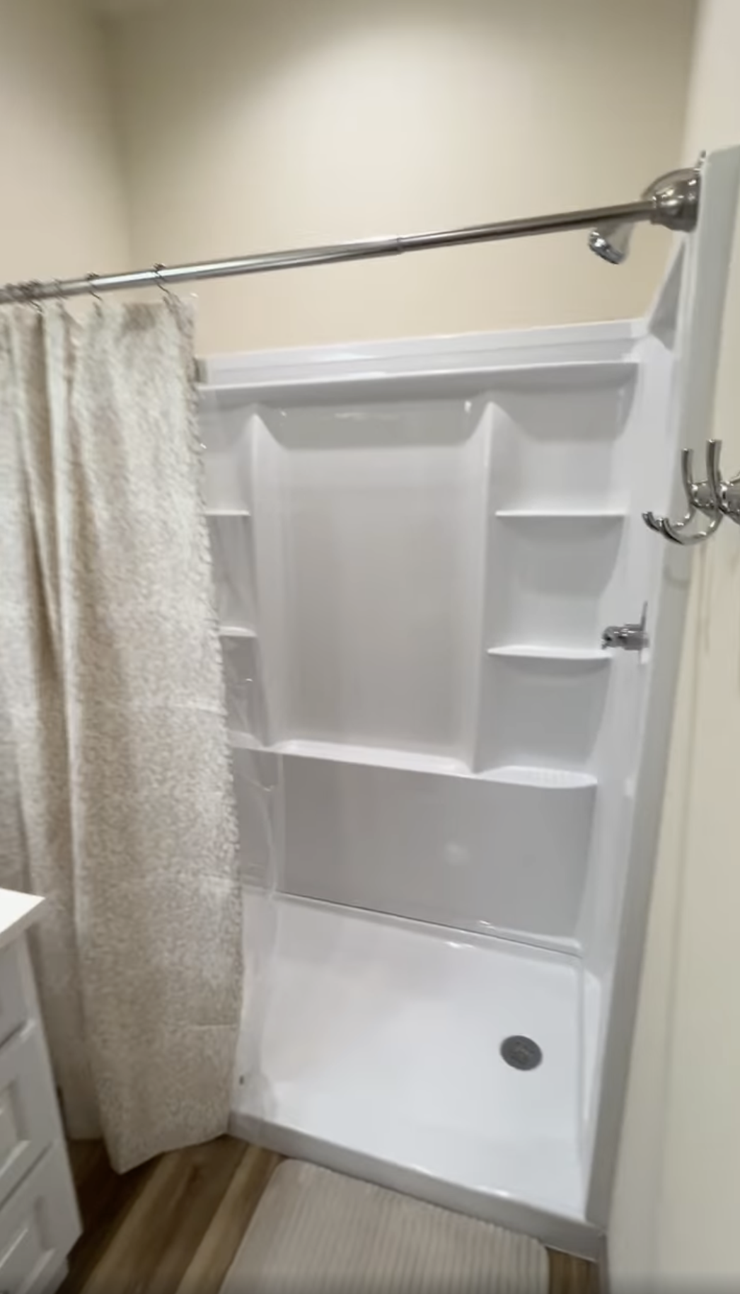 Cabin Image - TLC RV Park Cuero