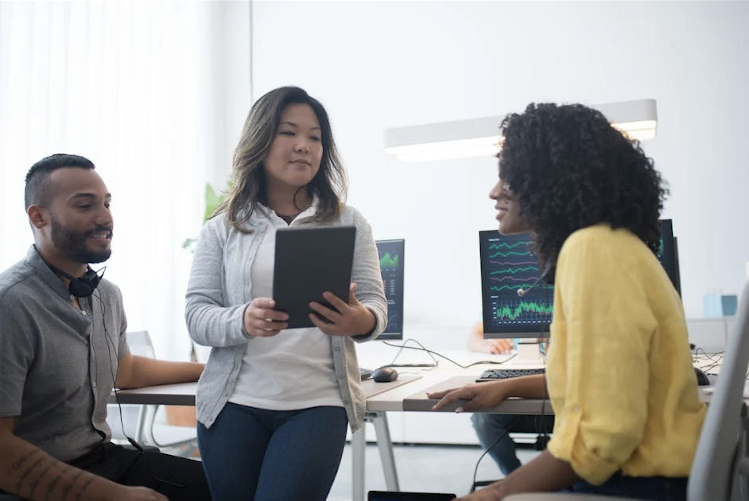 Breaking the Silence: Strategies for Dealing with a Non-Communicative Boss