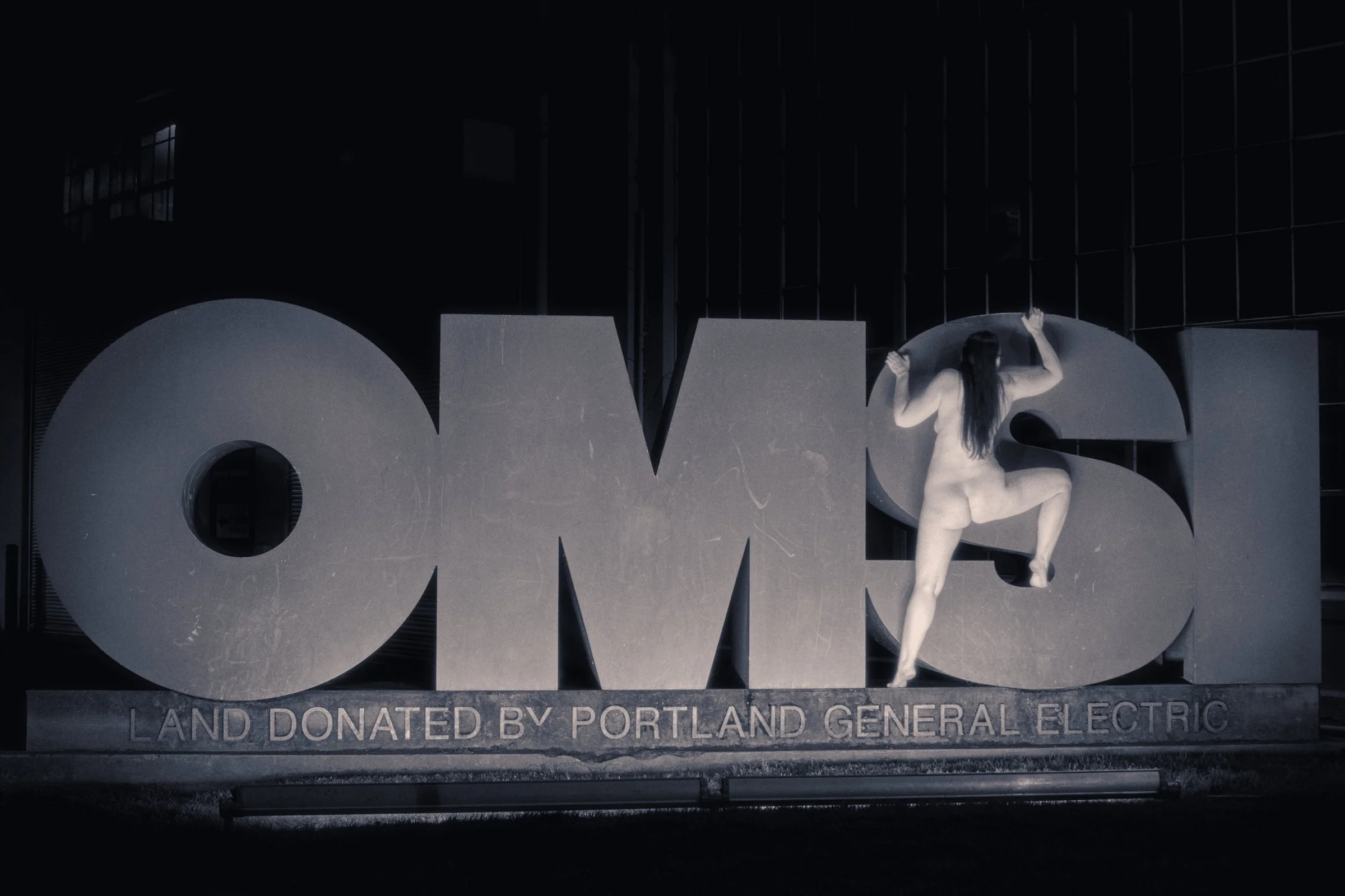 Bridgetown Nudes, Squirmette, OMSI, Portland, Oregon, USA 2014