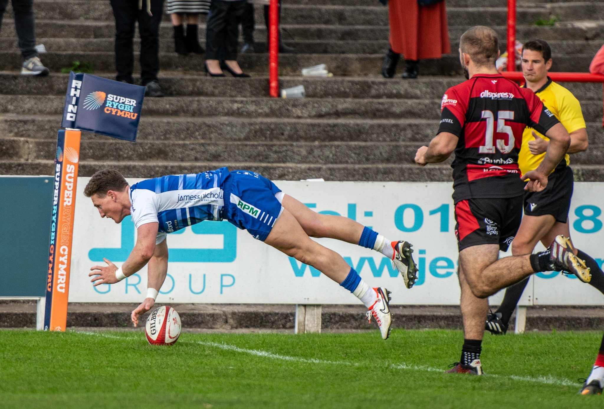 FROM LLANTWIT MAJOR TO THE BREWERY FIELD: EDD HOWLEY’S STORY