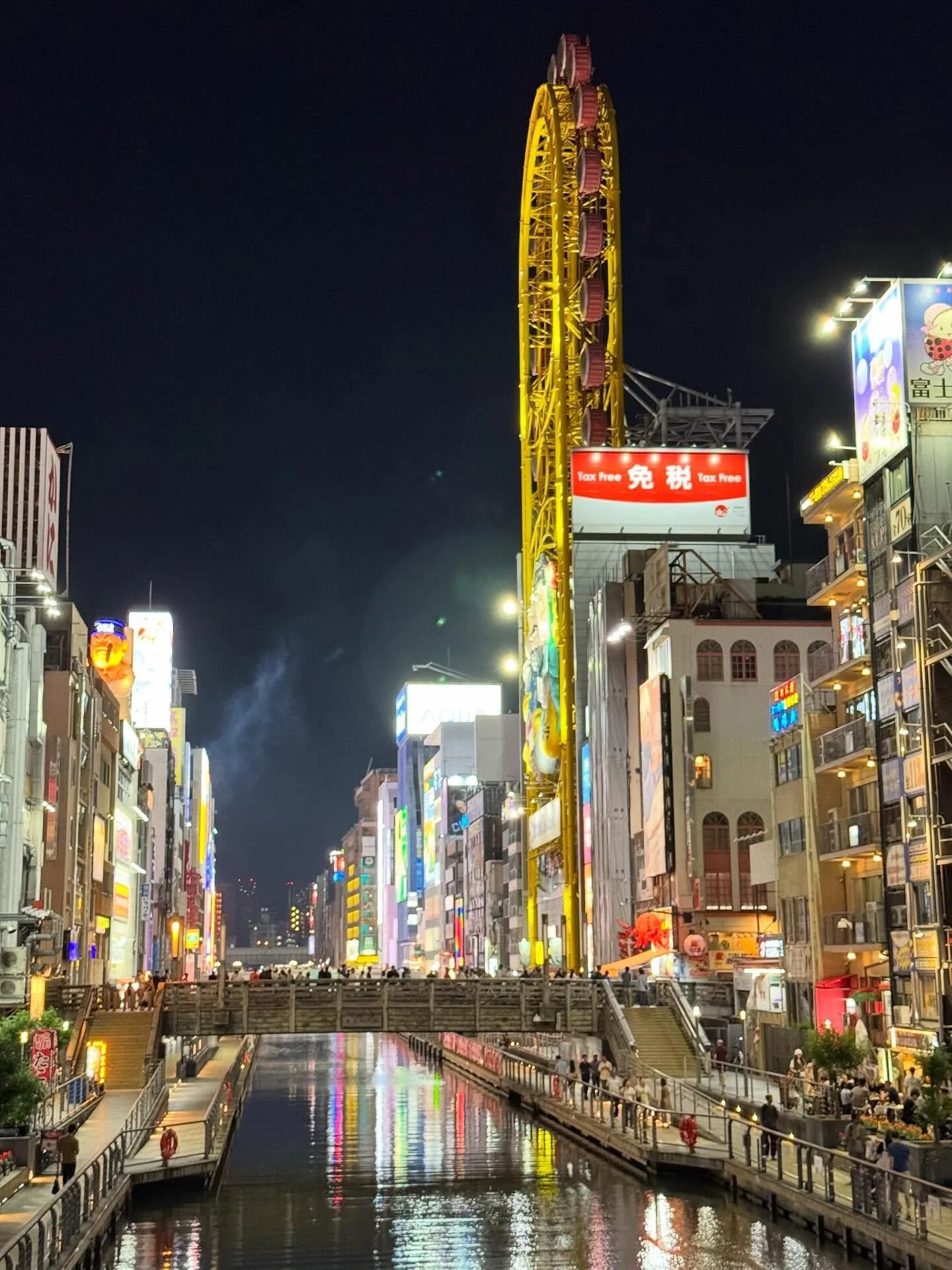 Back in Osaka

It feels surreal to be here again &mdash; I was just in Osaka in July for Blue Harmony&rsquo;s week at the Blue Ocean Dome, and now I&rsquo;m back beneath these city lights to reconnect with some truly inspiring people.

This week I&rs