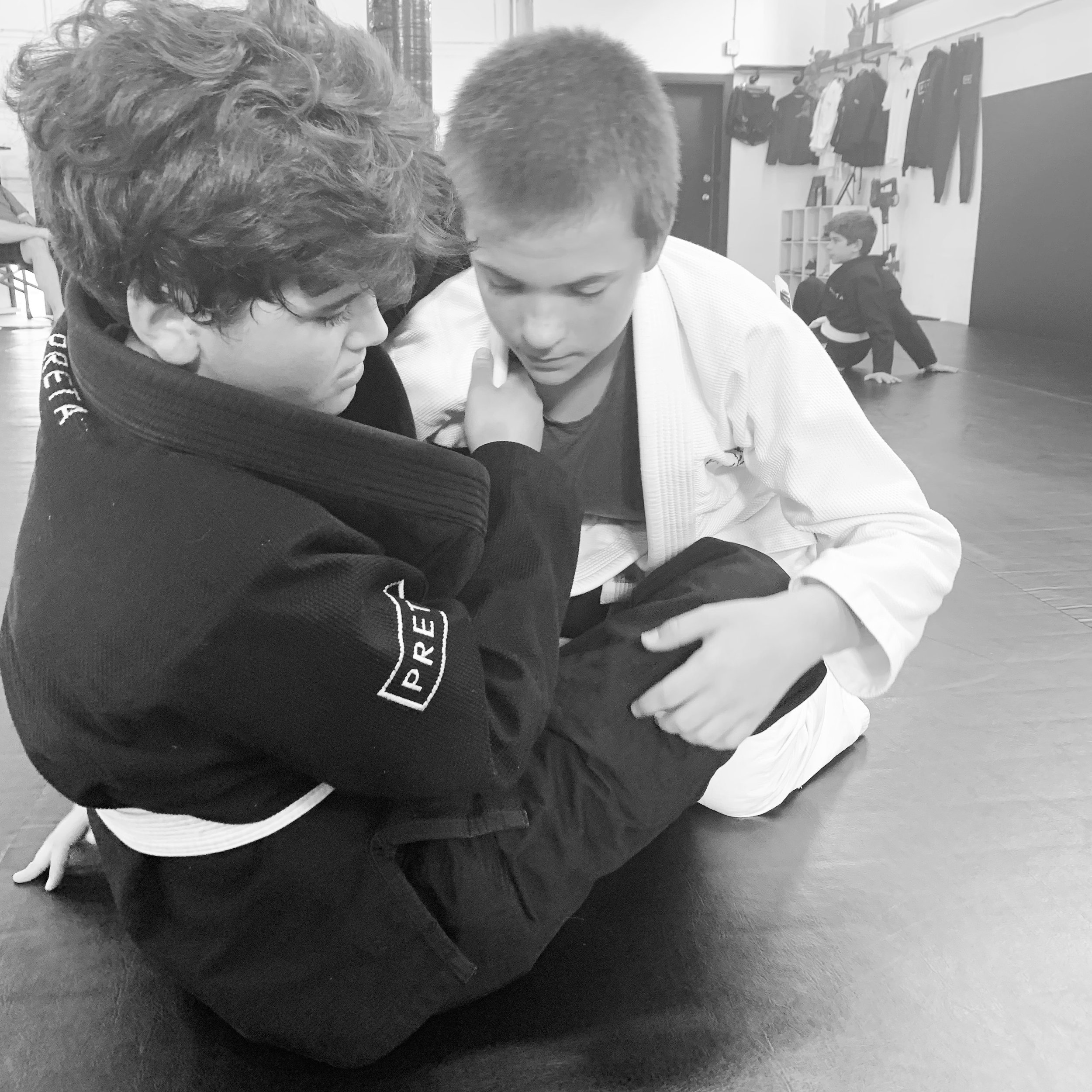 😁Preta Kids Gi Jiu Jitsu 

📆Tuesdays &amp; Thursdays @ 5pm

🧠If you are interested in your children developing life long skills and friendships in a team building environment, come try a free class!

🆓trial available via the website linked in the