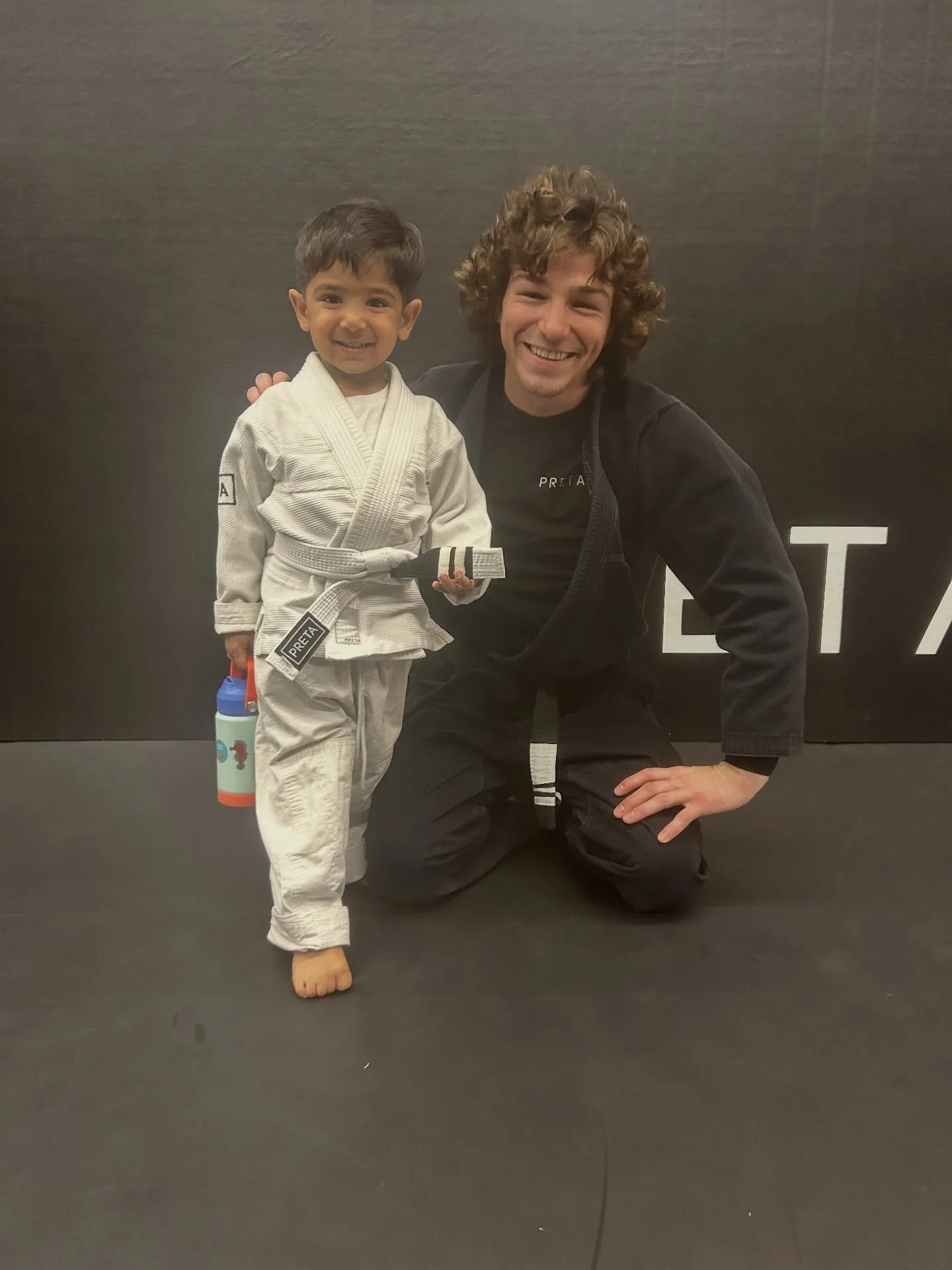 A couple of recent promotions at the academy!

👏🏼Congratulations to Ari, Beau, and Gracie on earning their next stripes 

#tinypretators #bigpretators #kelownabjj #kelownakids