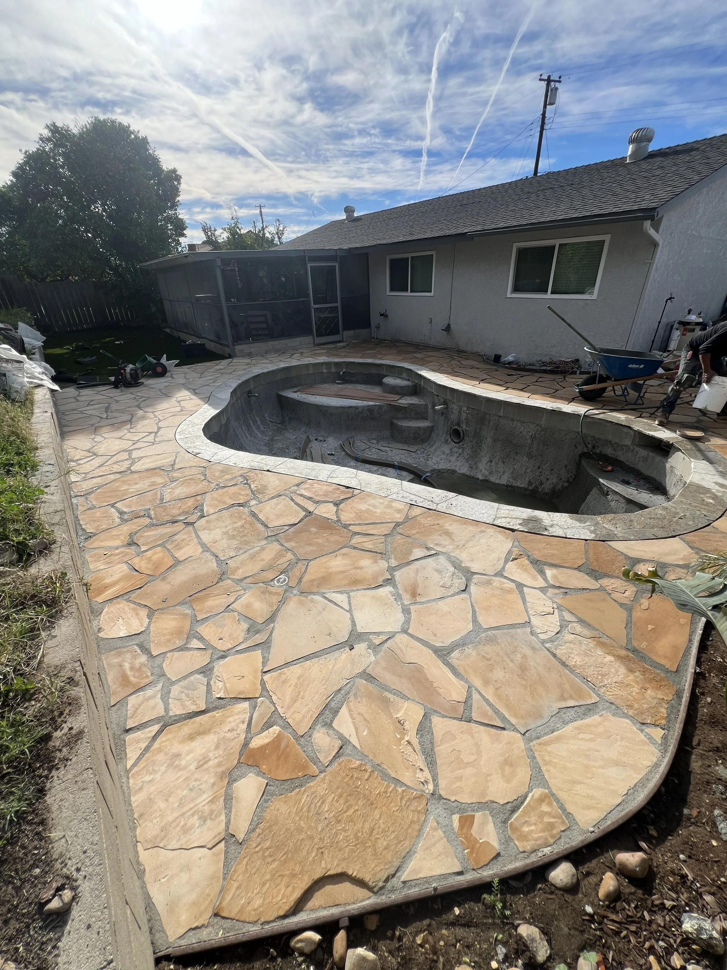 Flagstone Pool Deck & Artificial Turf Installation Landscape Contractor | San Carlos, CA