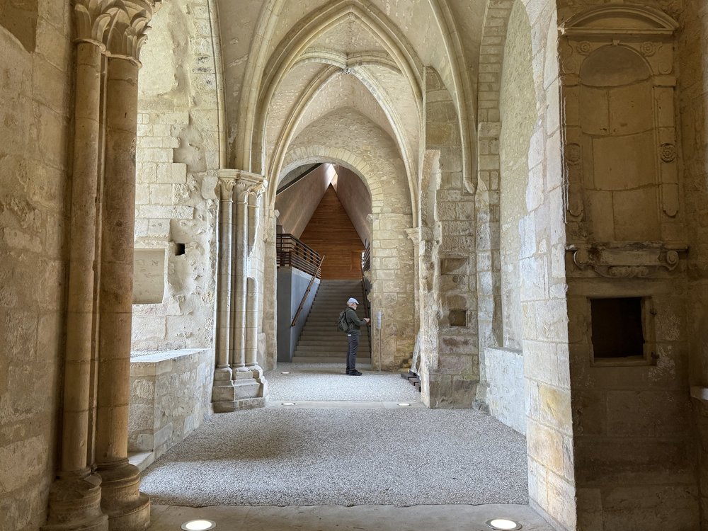   The entrance to the museum is a blend of old and new architecture.  