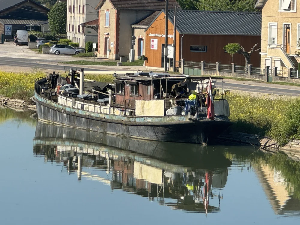   We noticed their new mooring along the canal the next morning.  