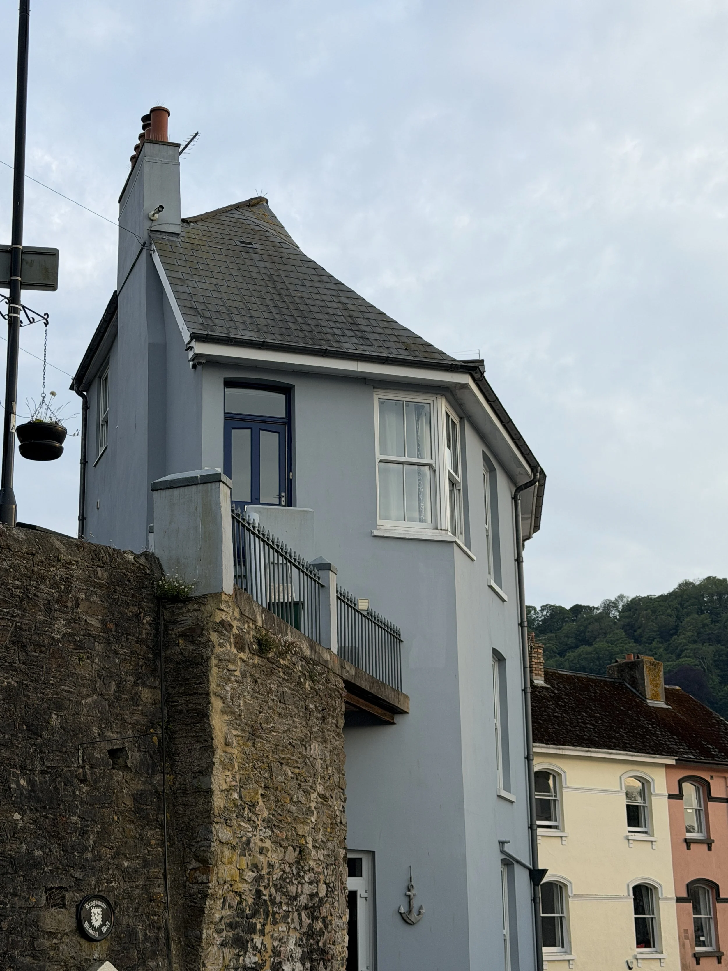   Lopsided houses  