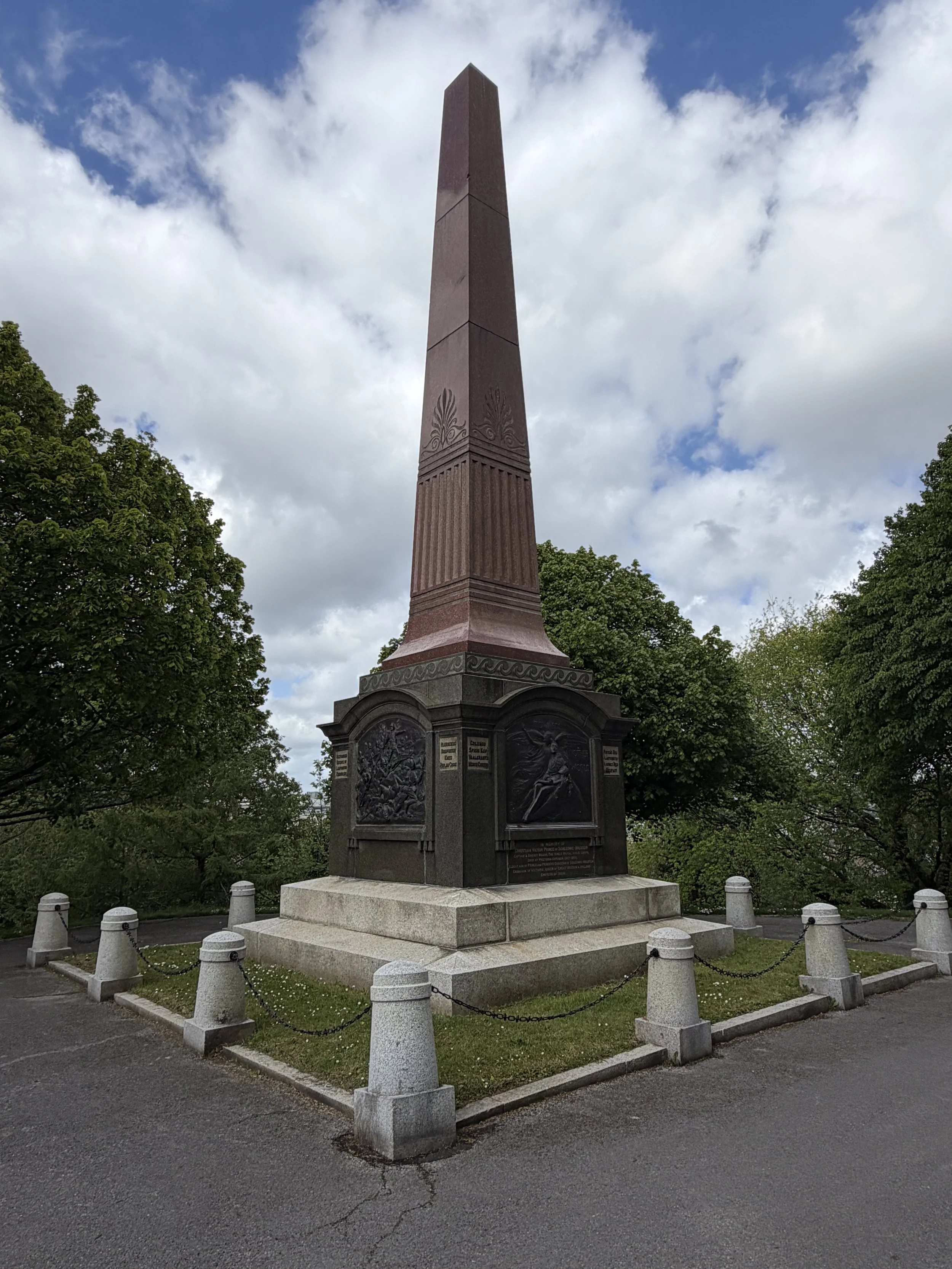   Boer War Memorial dedicated to a grandson of Queen Victoria  