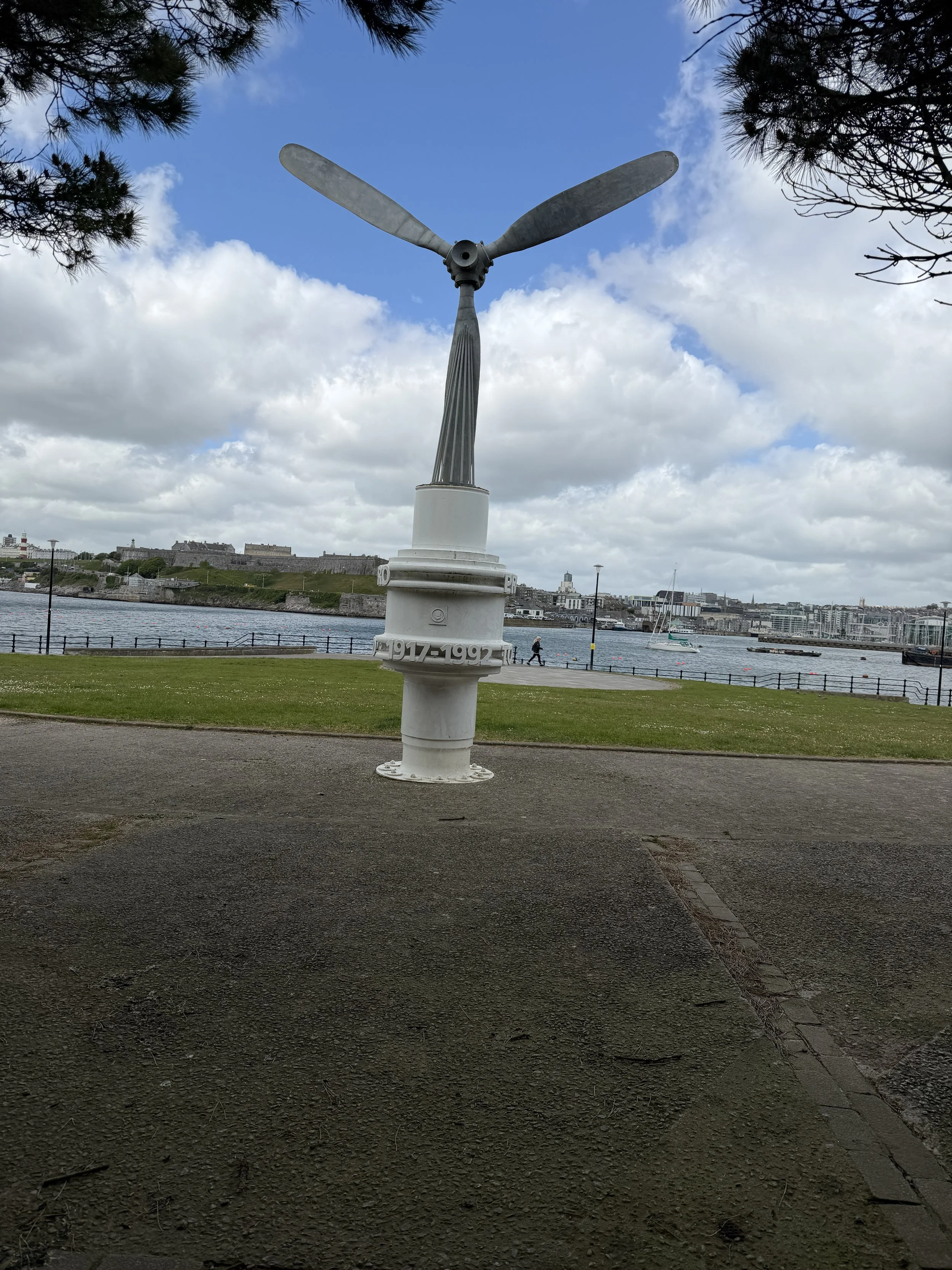   RAF Mount Batten Memorial  