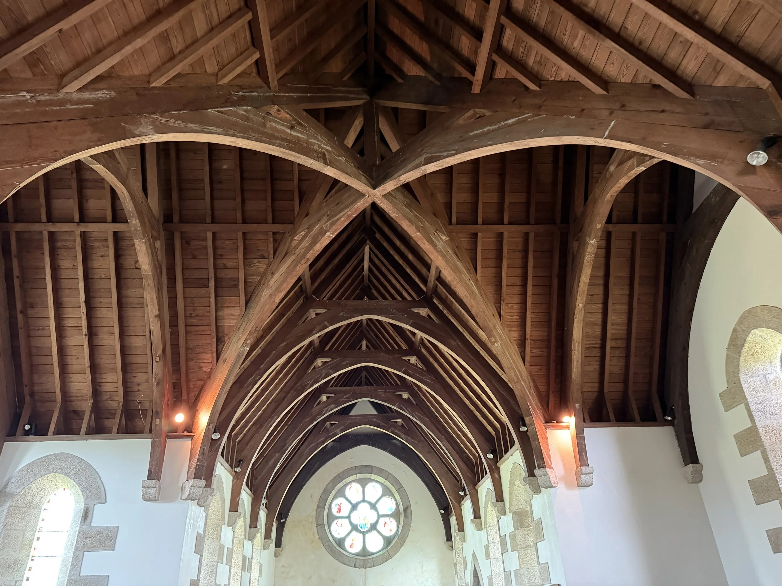  These curved trusses!  