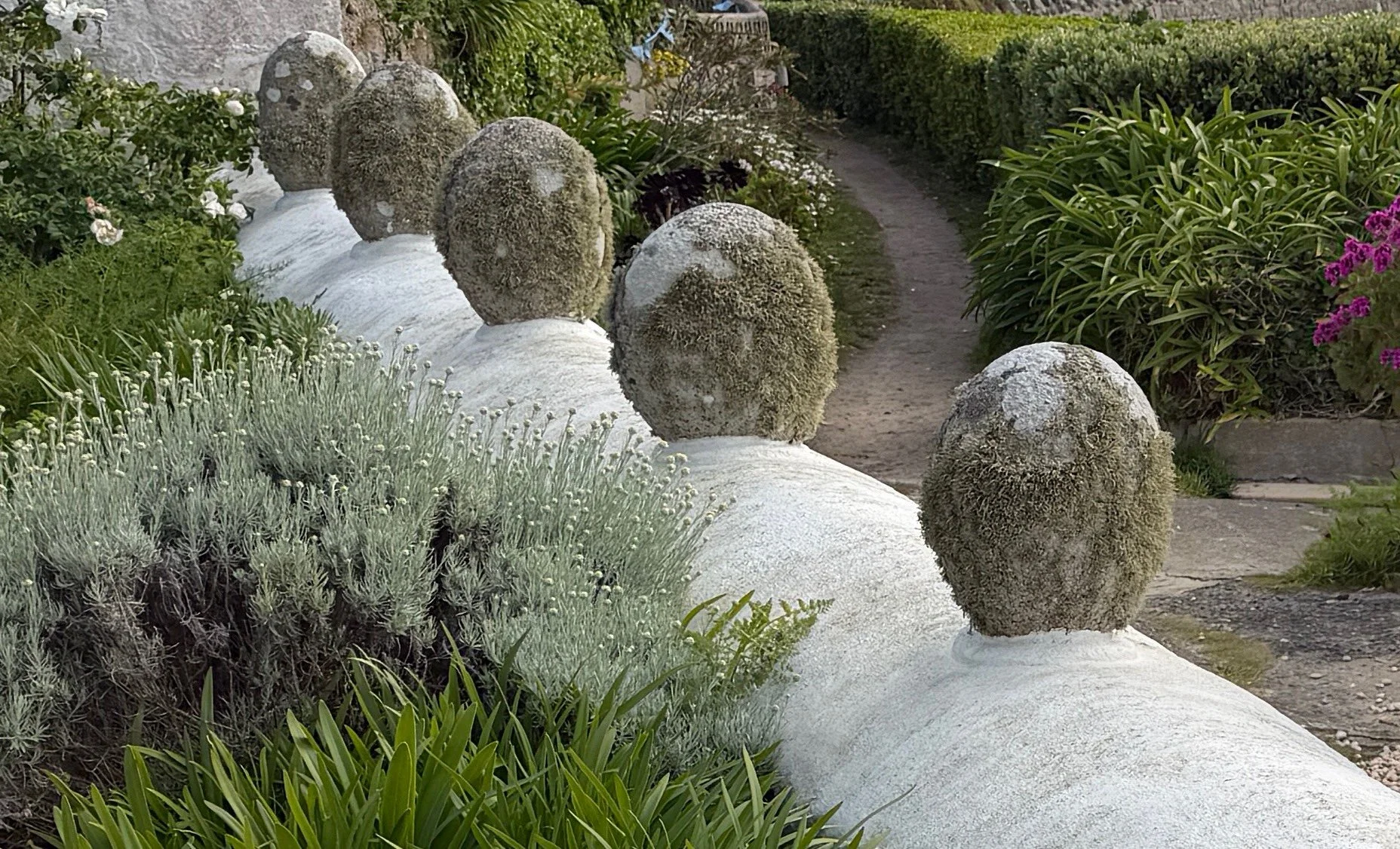   These egg shaped stones decorate the fences and gateposts everywhere.  