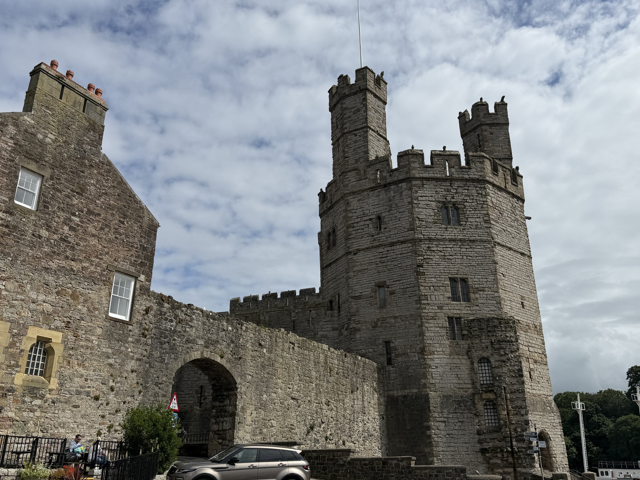 outer castle.JPG