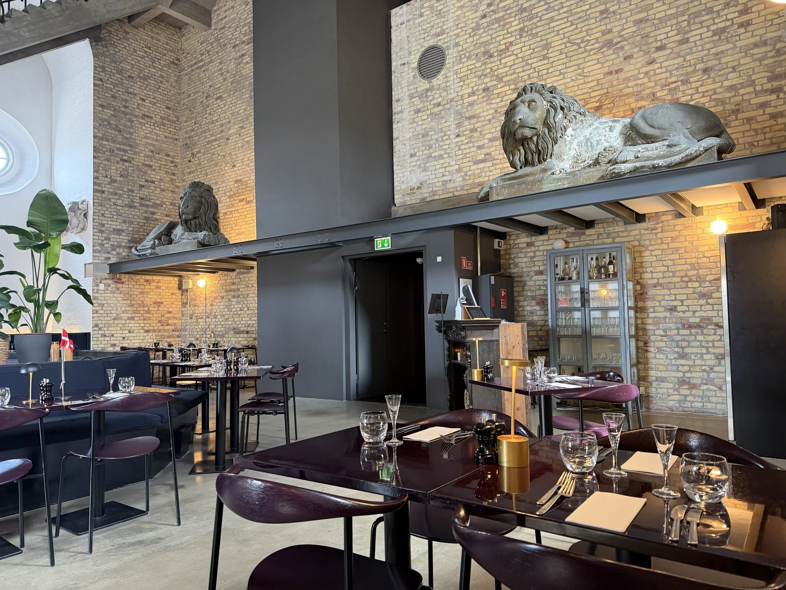   The Tower Restaurant is located in the tallest tower in Copenhagen (106m -348 ft) at Christiansborg Palace.   