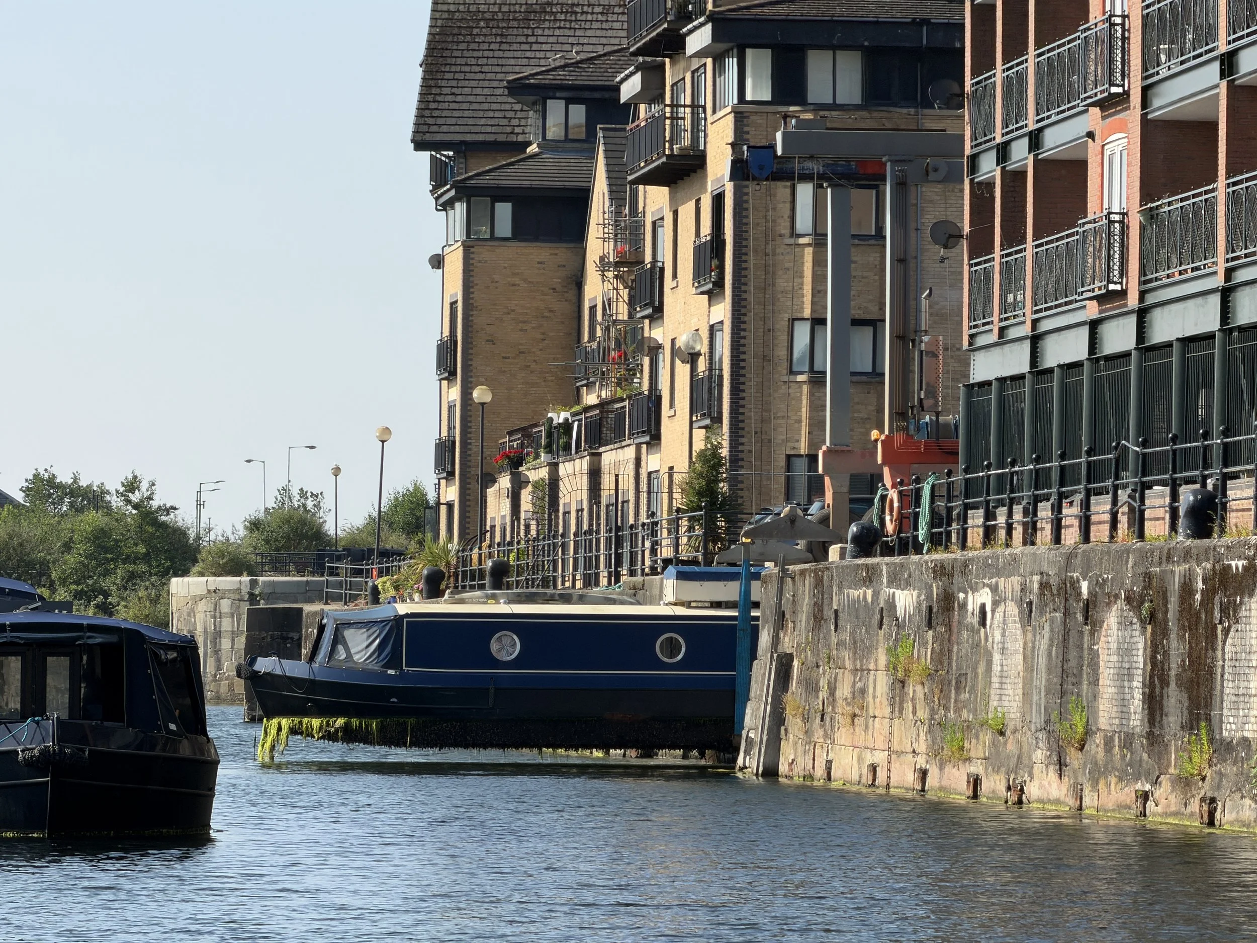   This boat owner used the ‘locked in’ time to lift and clean his hull.  