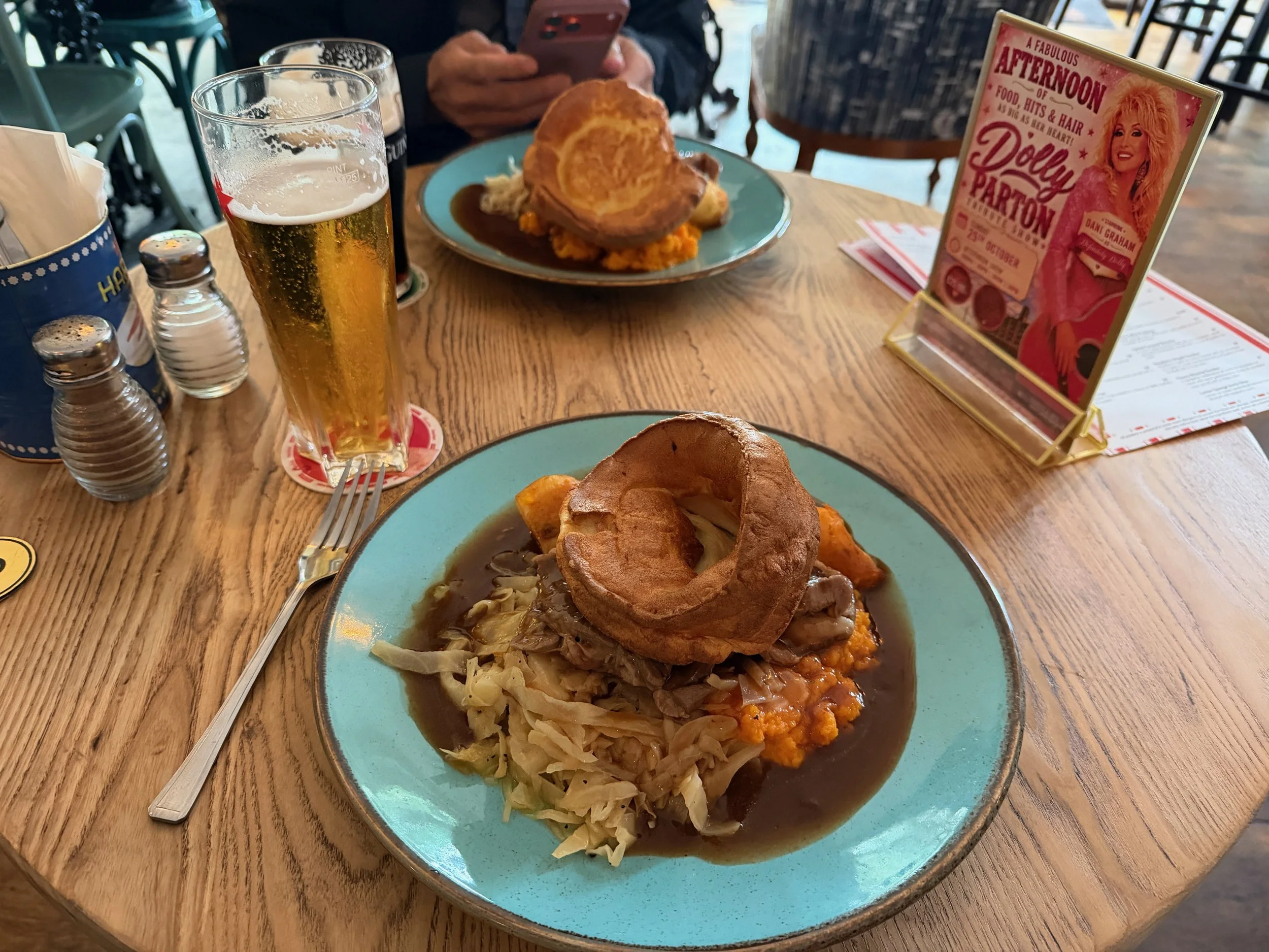   Sunday roast in the pub after Wai arrives.  