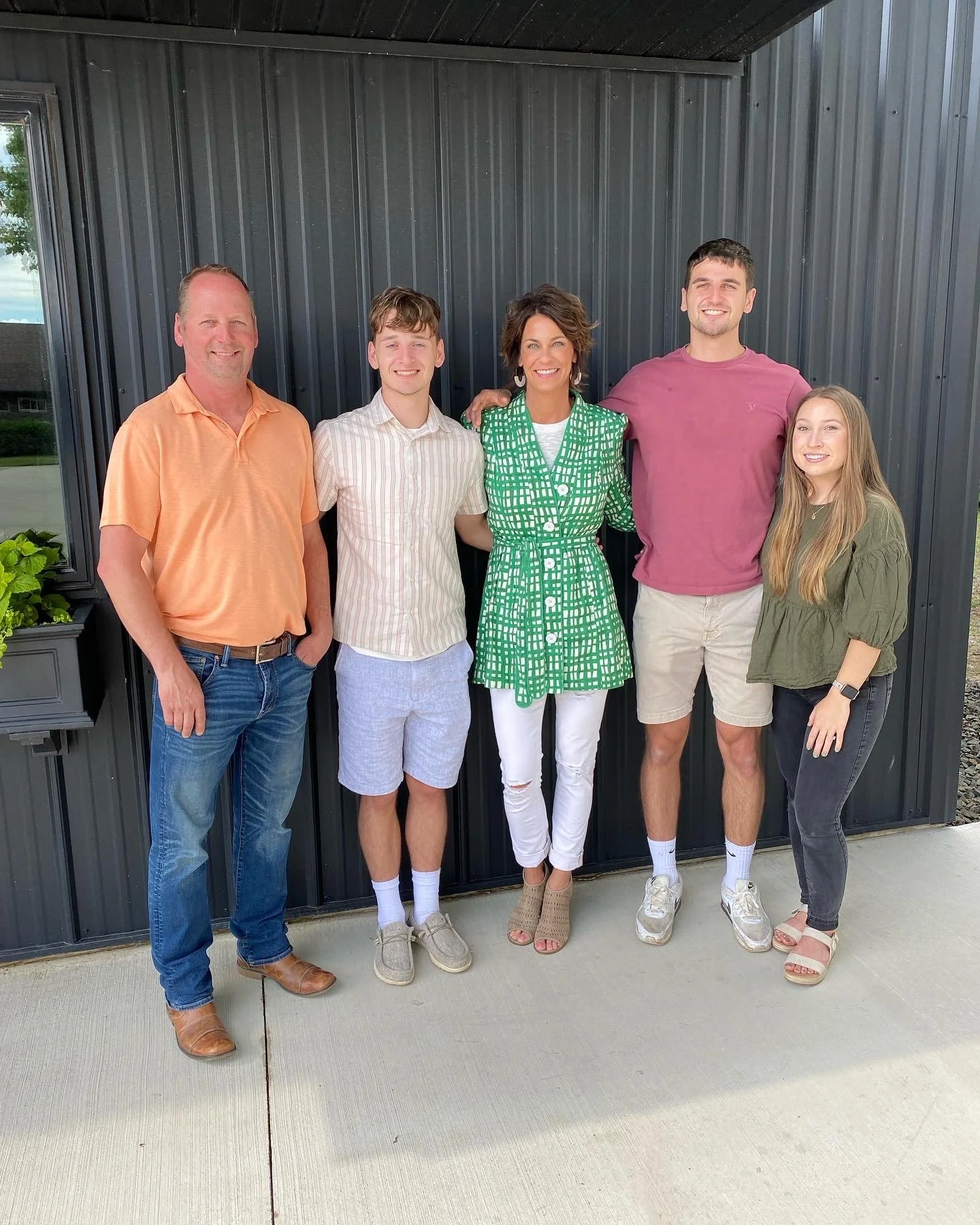 0E0827D4-59A0-4C78-A7CD-10A122A6555D 2.JPG