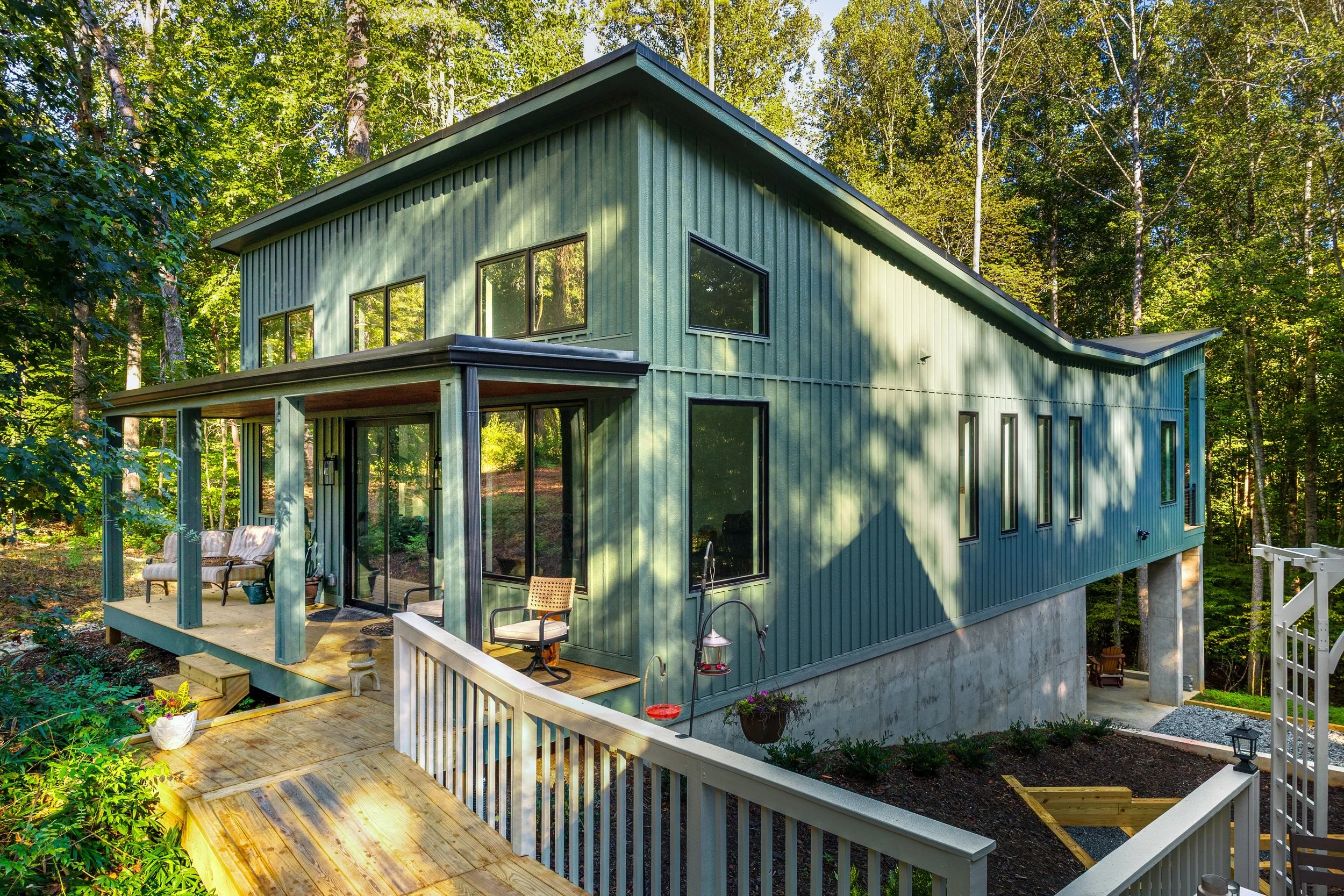 luxury-modern-home-oak-ridge.jpg