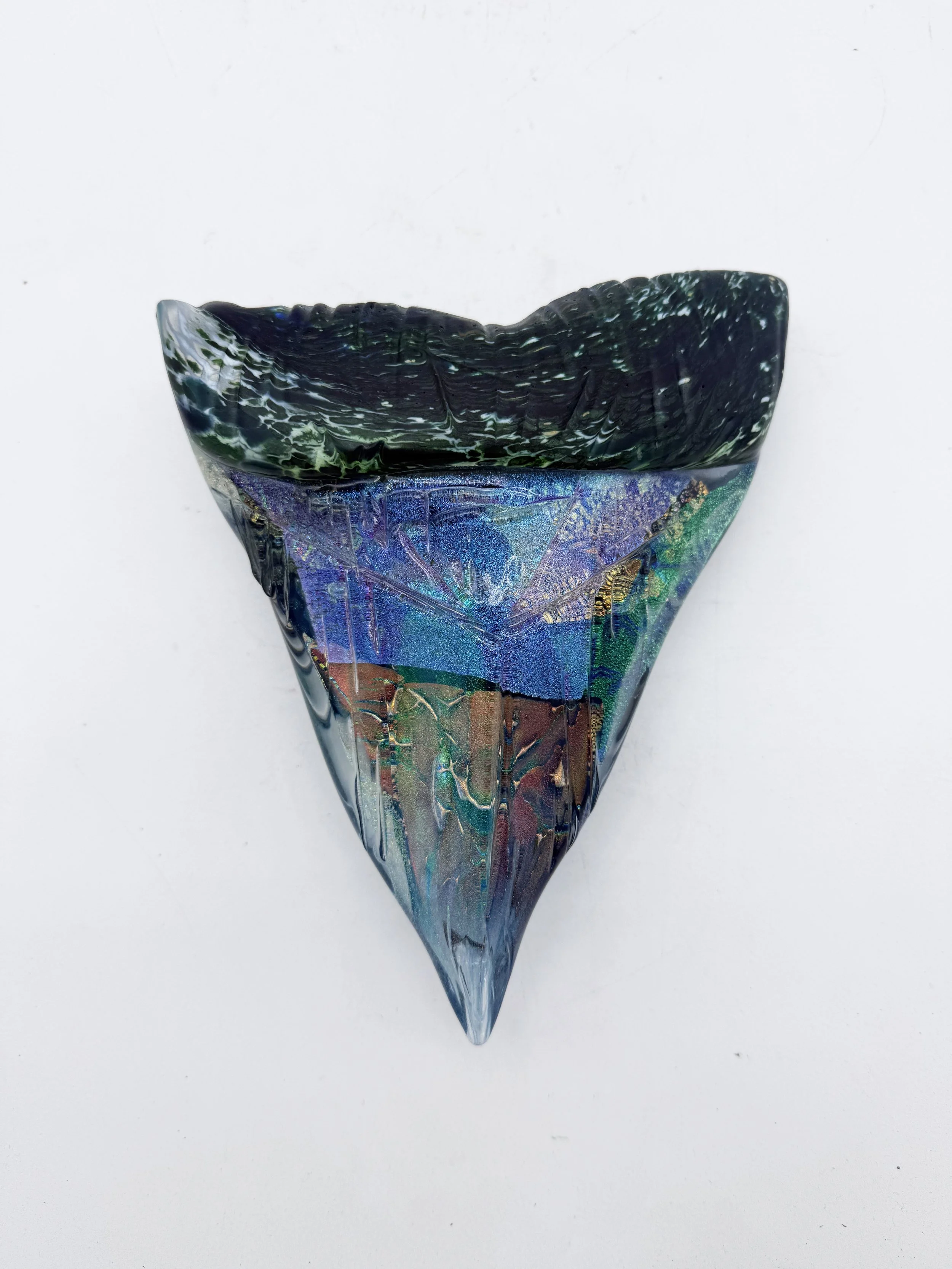 dichro shark tooth.jpg