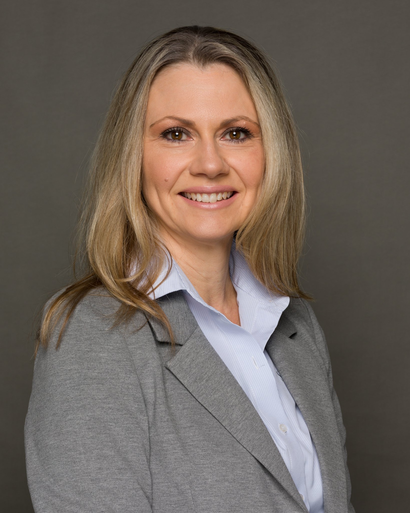 Julie Statevski_Medium-Res.jpg