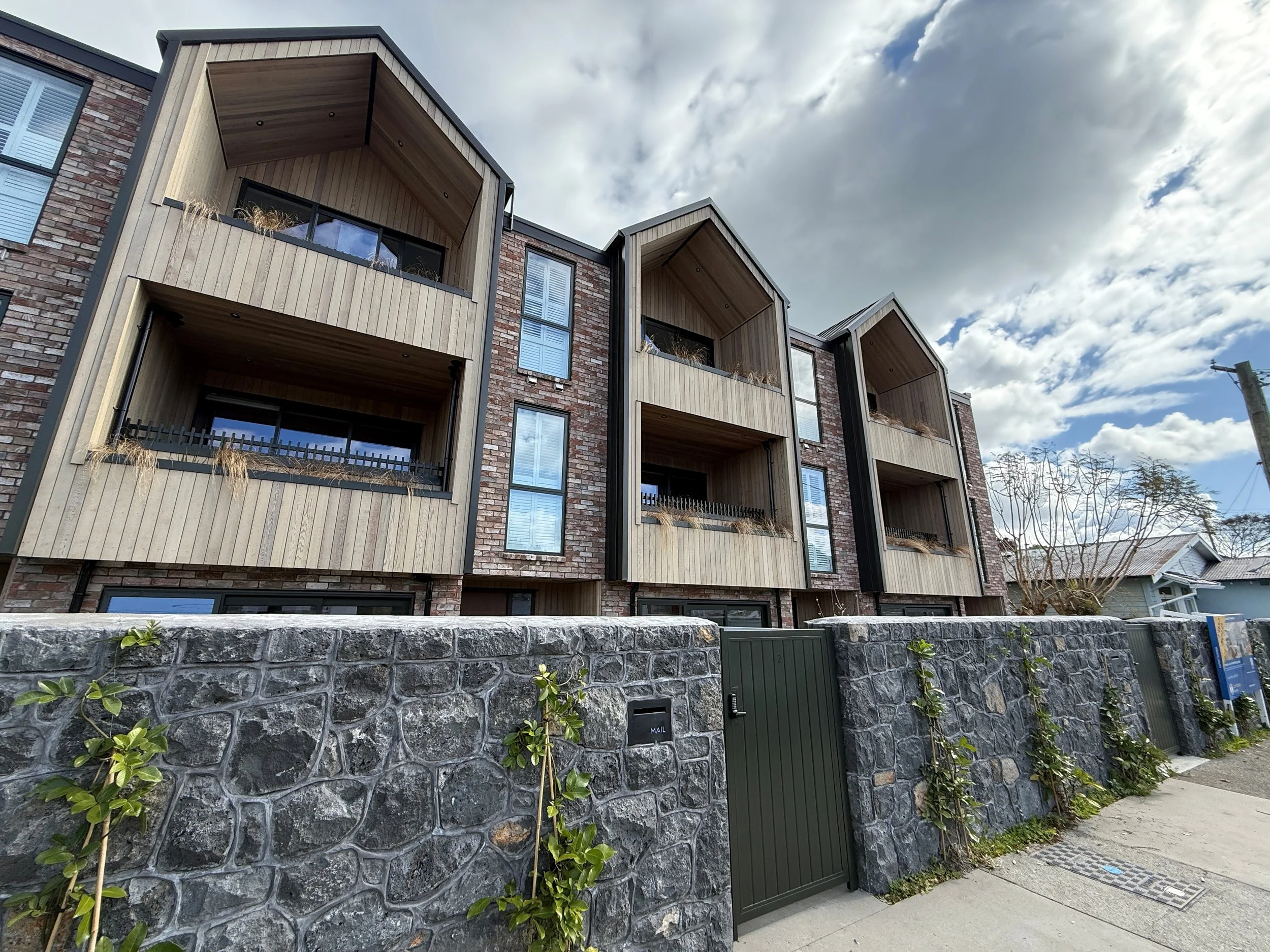 Hamilton - Residual Stocks