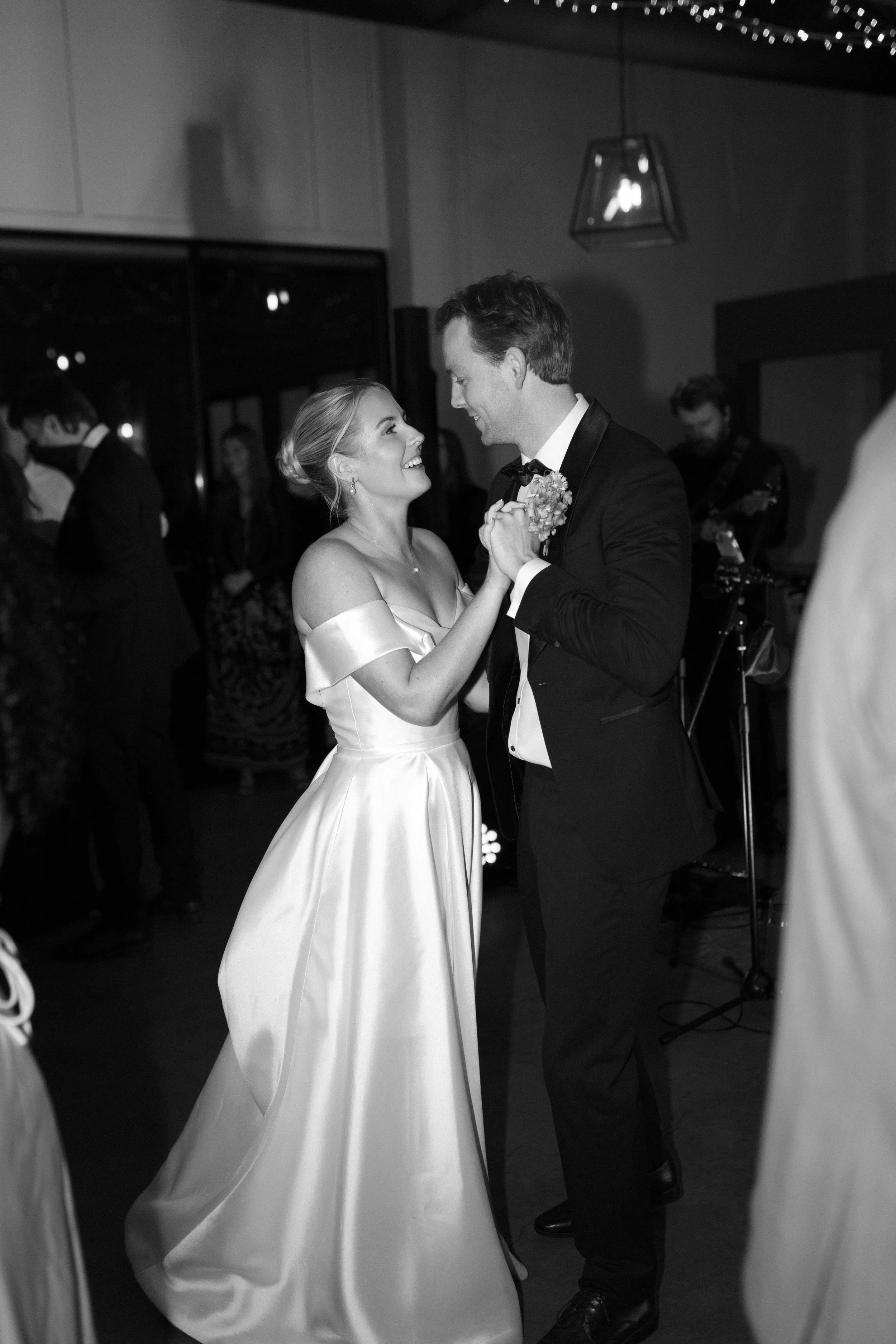 bimbadgen-palmers-lane-wedding-photos-128.jpg
