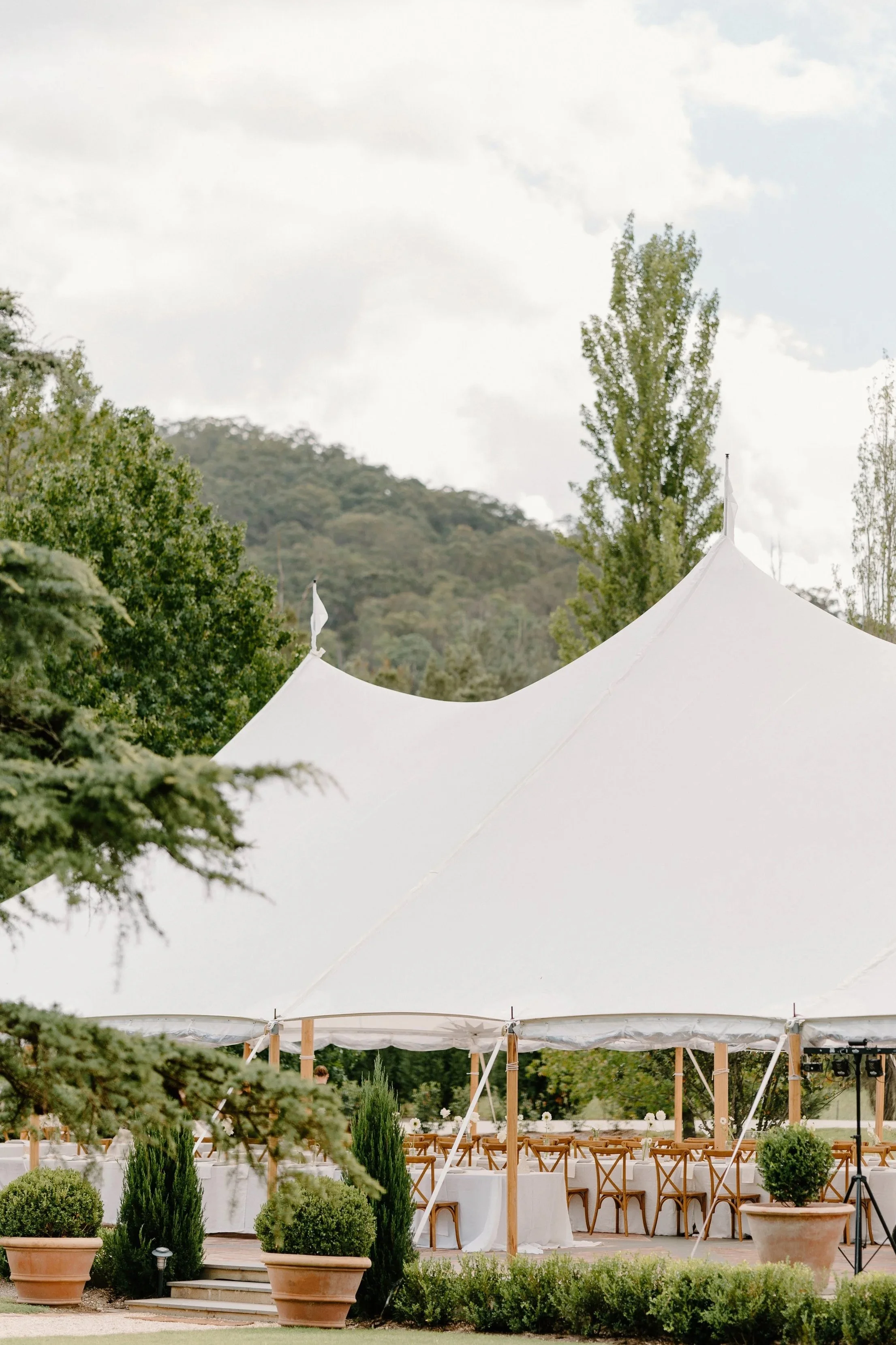 redleaf-red-leaf-wollombi-hunter-valley-wedding-photographer-top-10-sydney-intimate-Dress
