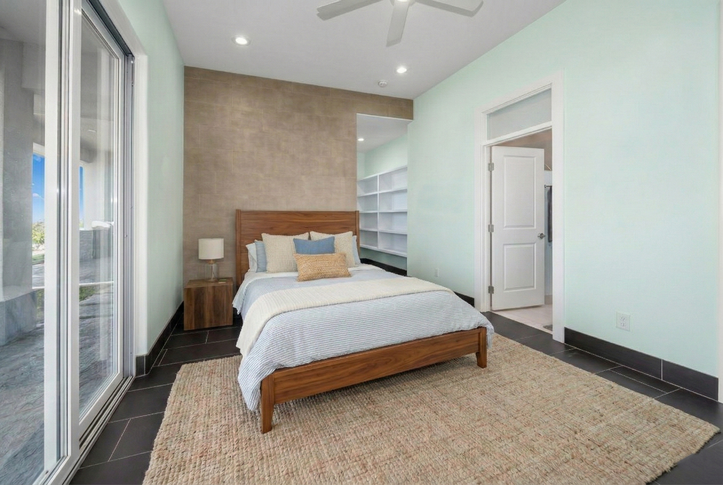 272 Huahua St - 17.png